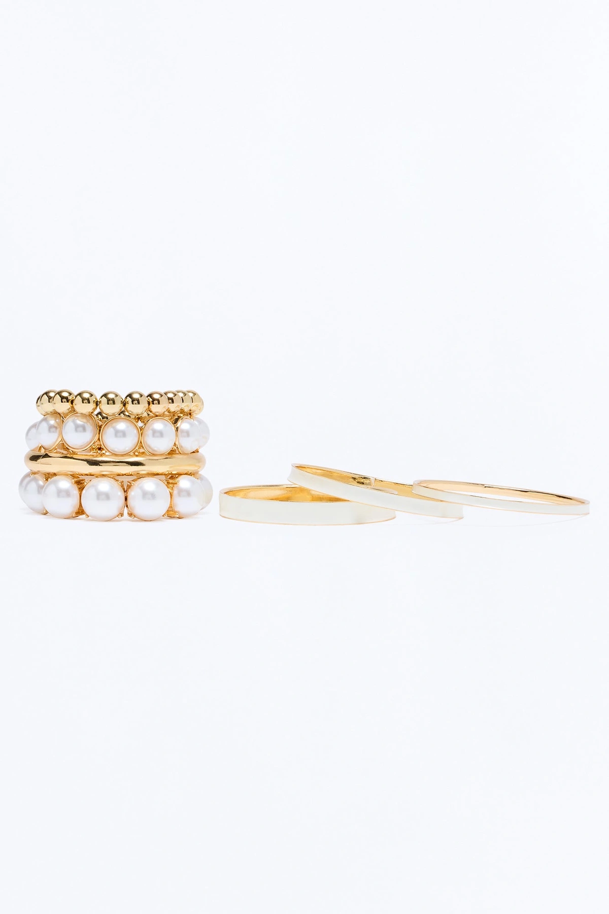 Classy Girl 7 Piece Bracelet Set - White/Gold — Branco/Dourado