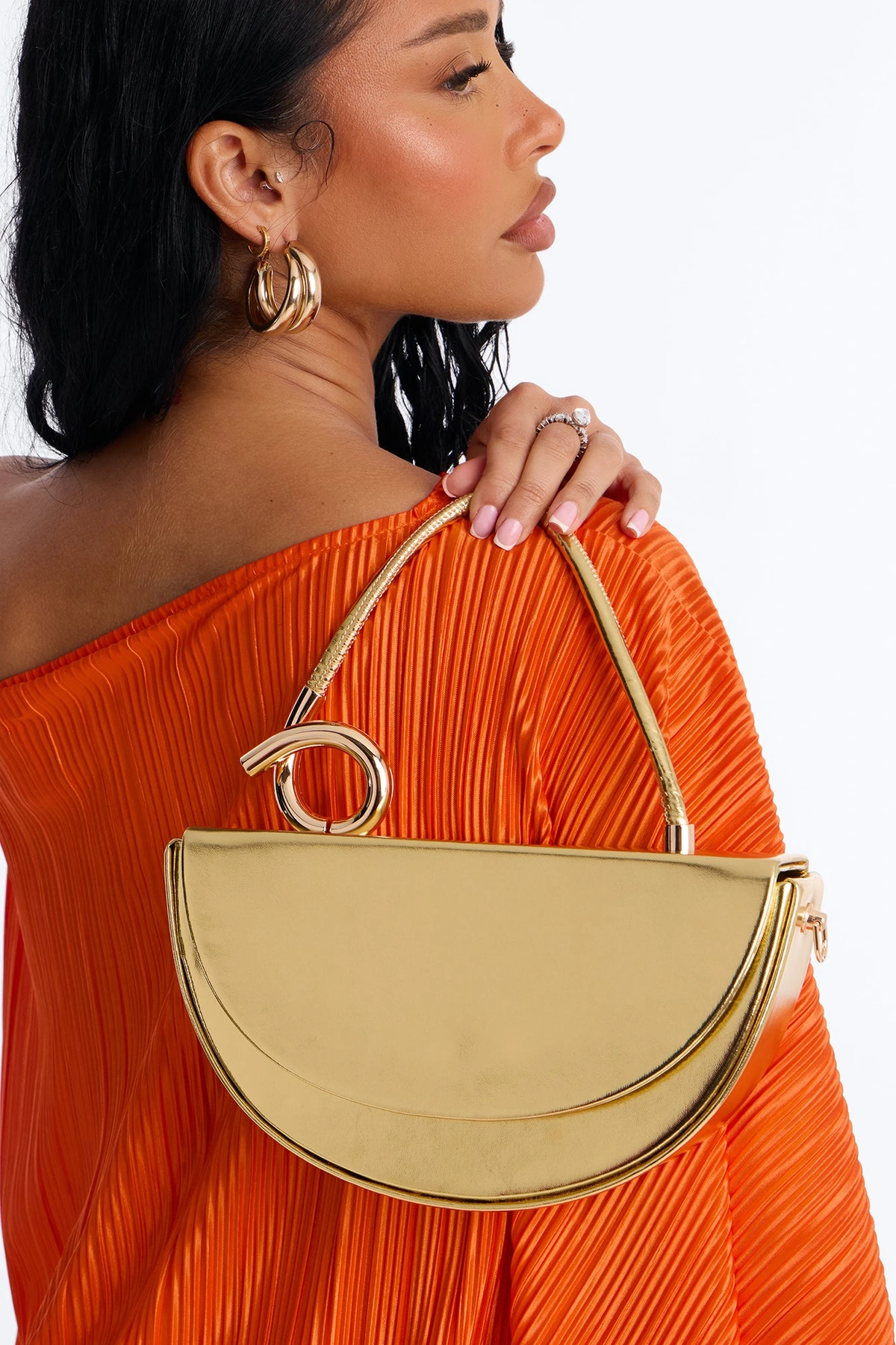 Adding A Twist Faux Leather Satchel Bag - Gold — Dourado