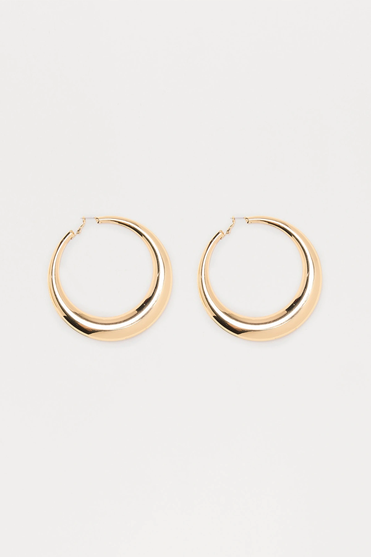 Catalina Oversized Hoop Earrings - Gold — Dourado