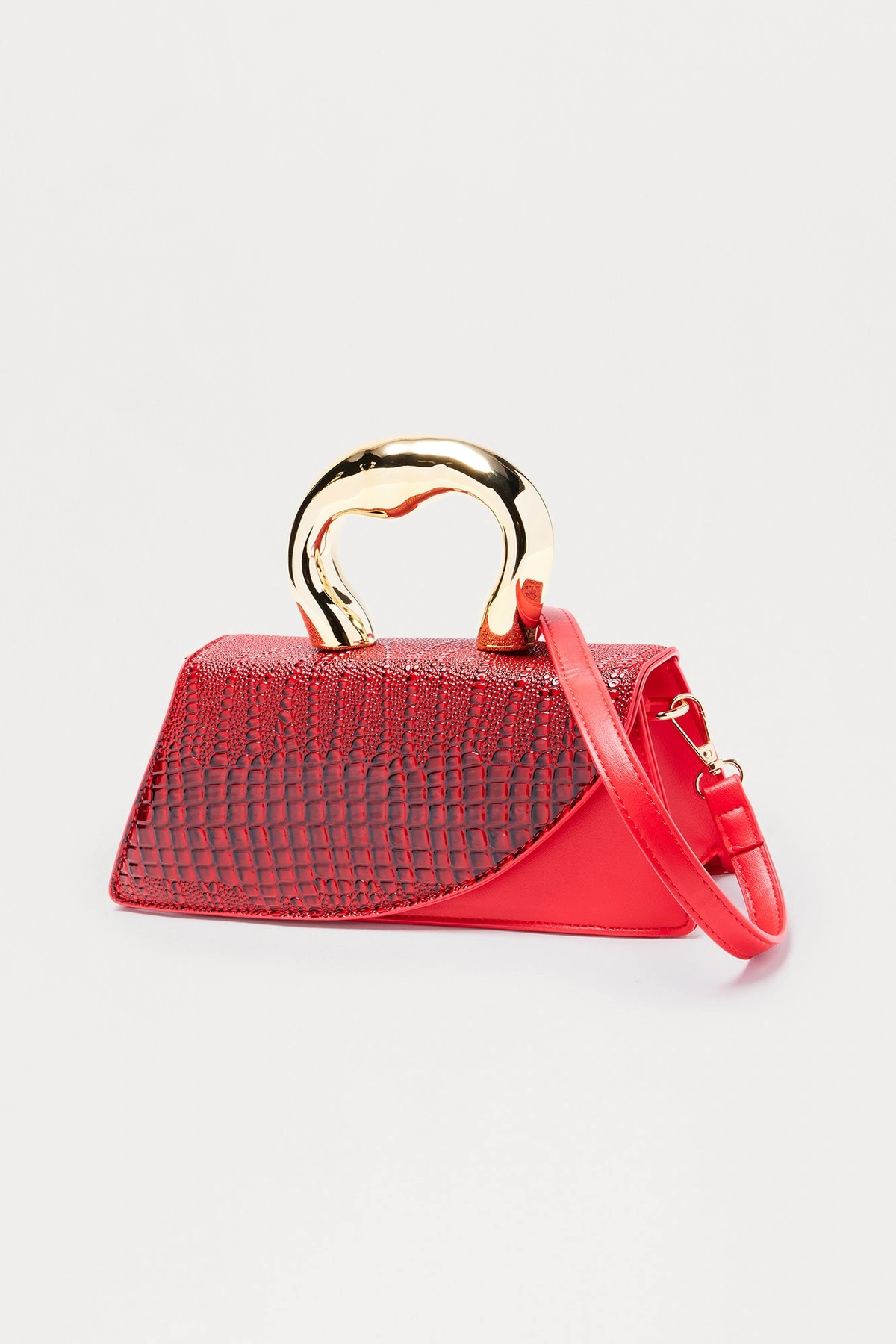 Luxe Scales Embossed Croc Clutch - Red — Vermelho
