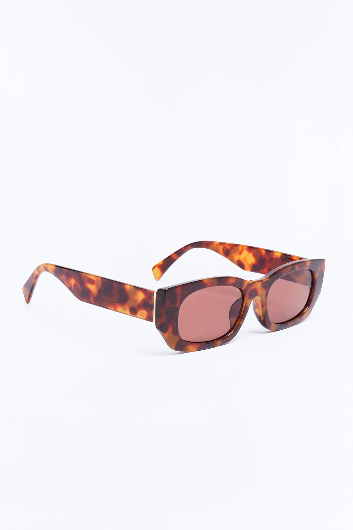 One Of Many Sunglasses - Tortoise/Red — Tortoise/Vermelho
