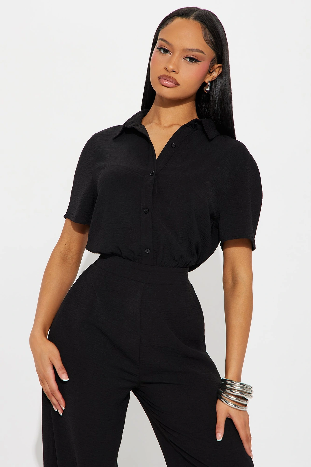 Makenzie Short Sleeve Jumpsuit - Black — Preto