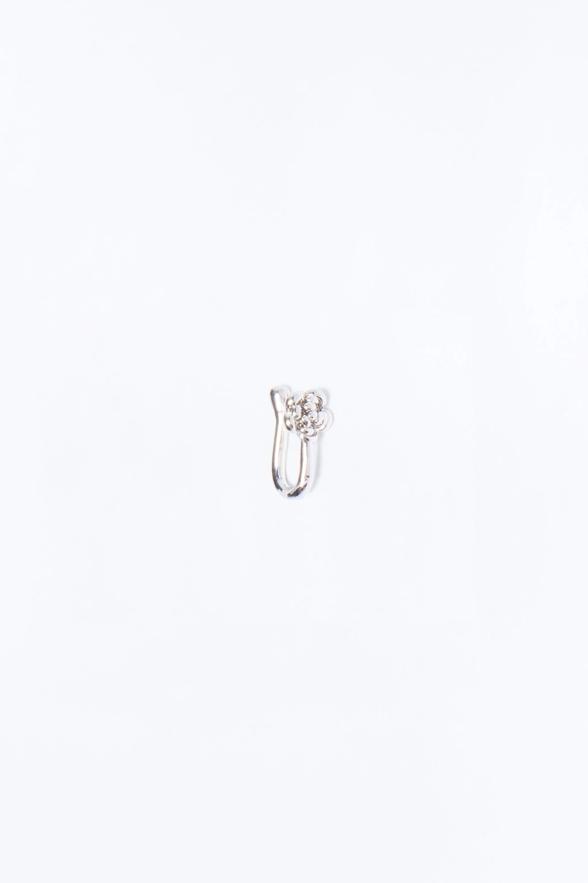 Bella Flor Faux Nose Ring - Silver — Prateado