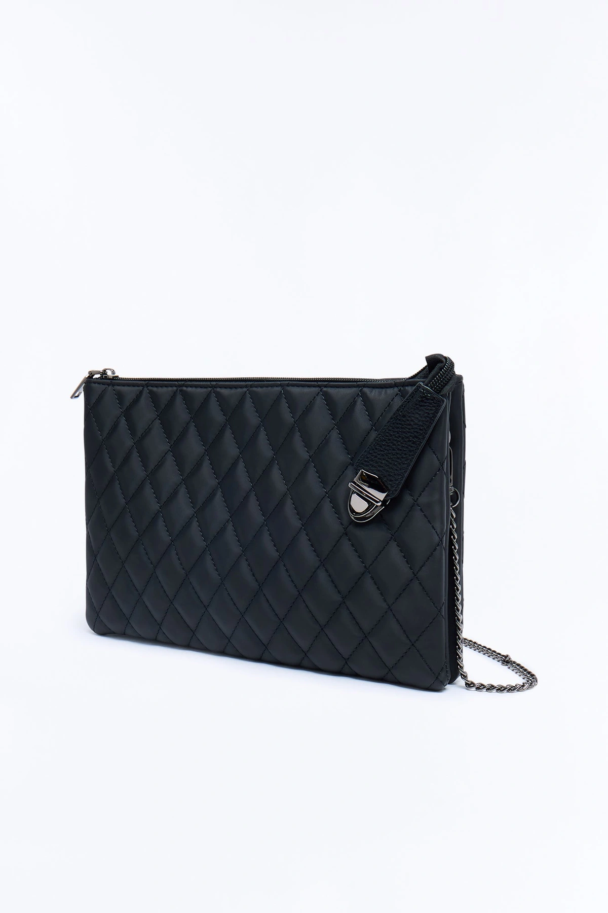 Stitch Please Nylon Quilted Clutch Handbag - Black — Preto