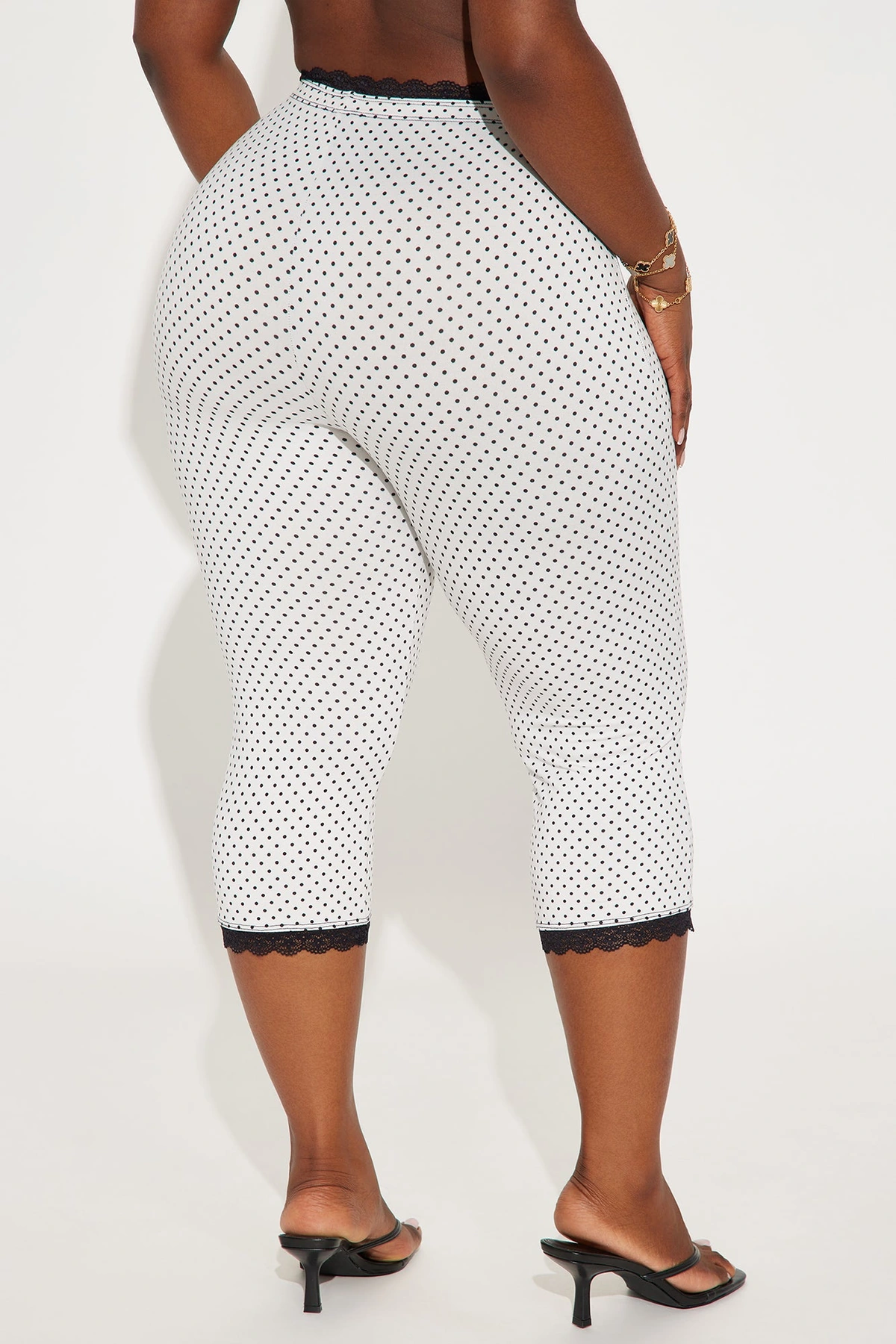 Florentina Lace Trim Capri Legging - White/Black — Branco/Preto