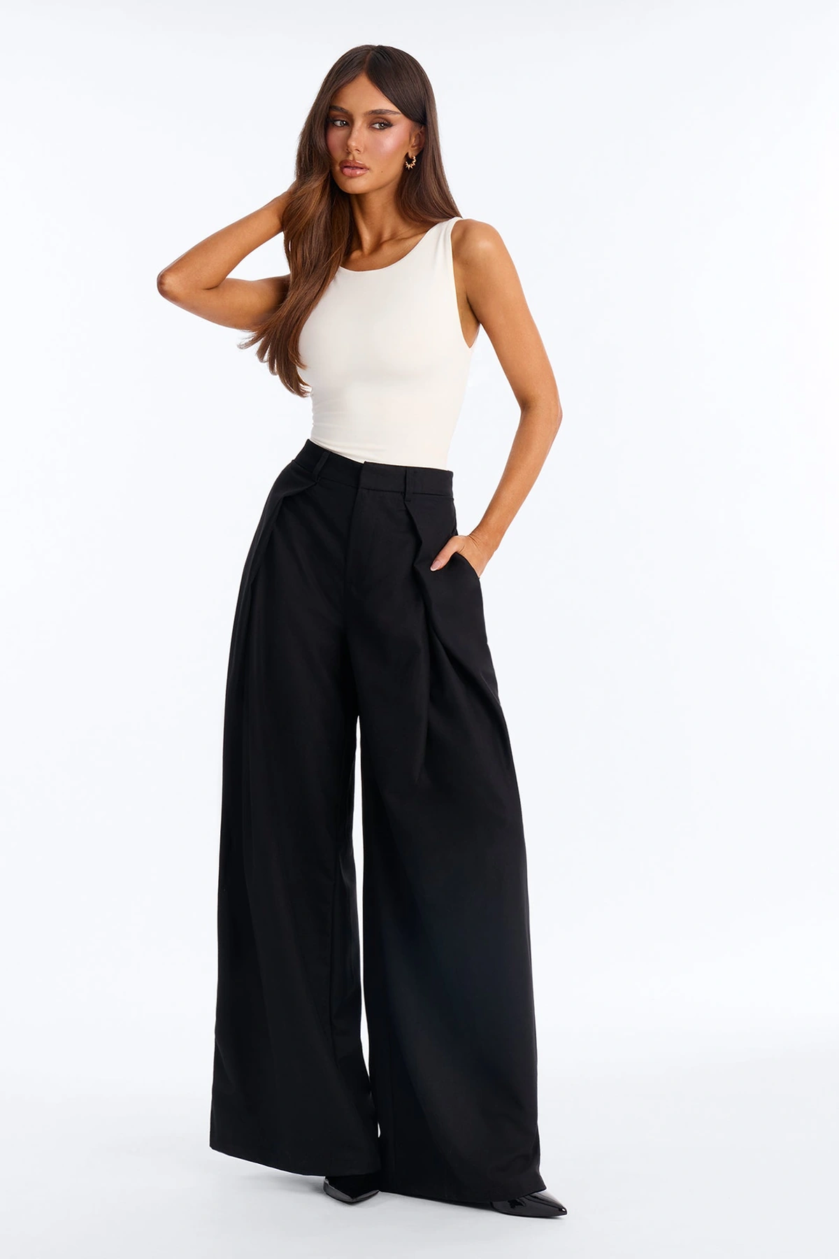 Executive Realness Pleated Wide Leg Trouser 33″ - Black — Preto