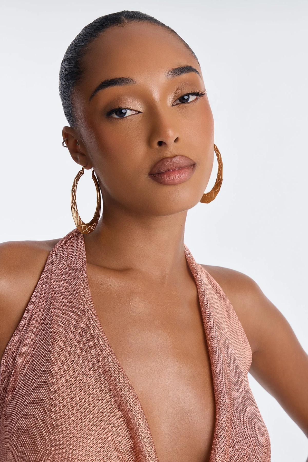 Keep It Simple Hoop Earrings - Gold — Dourado