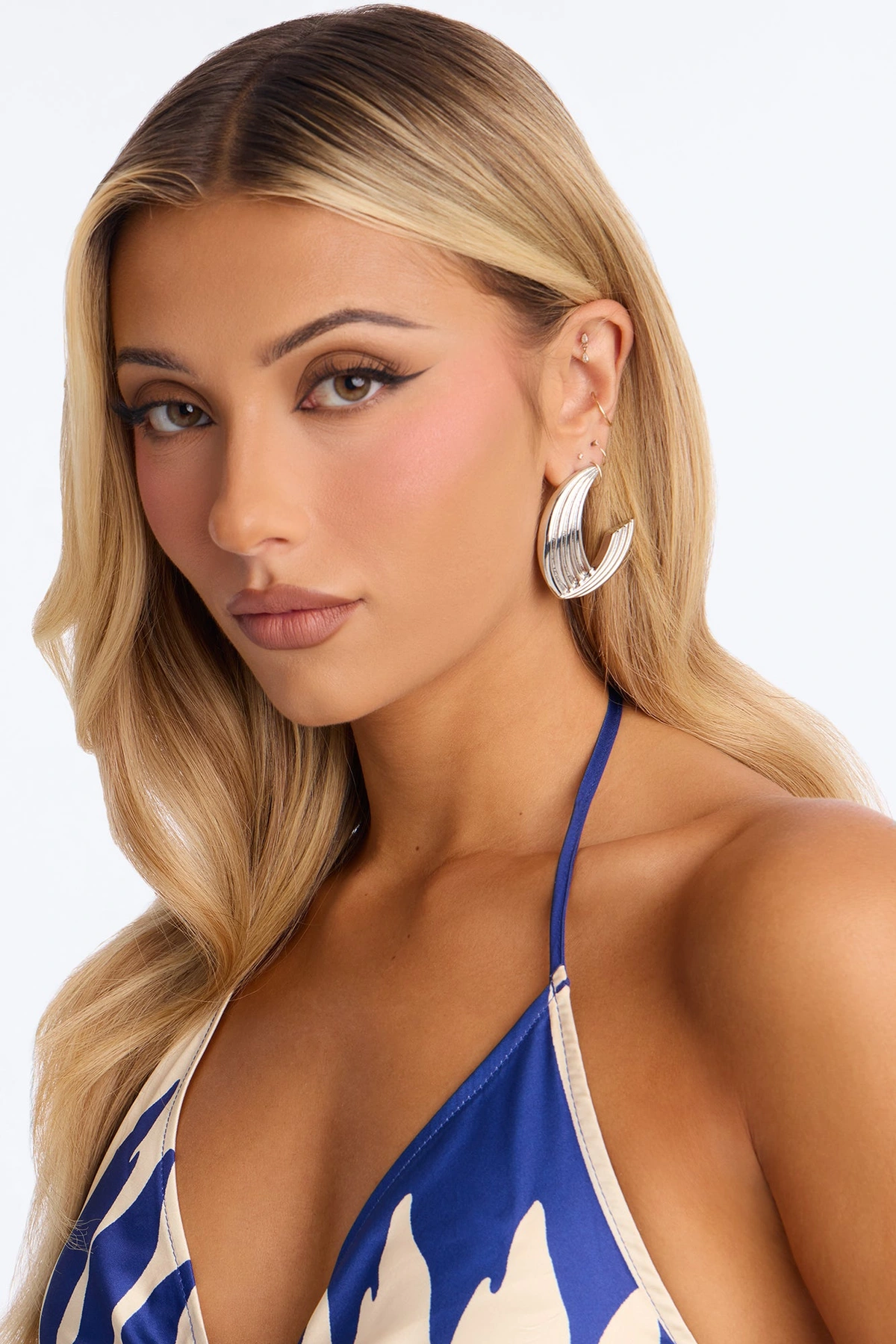 Timeless Glow Drop Earrings - Silver — Prateado