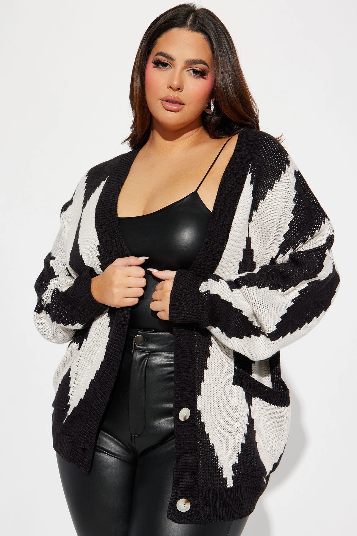 Masquerade Diamond Jacquard Cardigan - Black/combo — Preto/combinação
