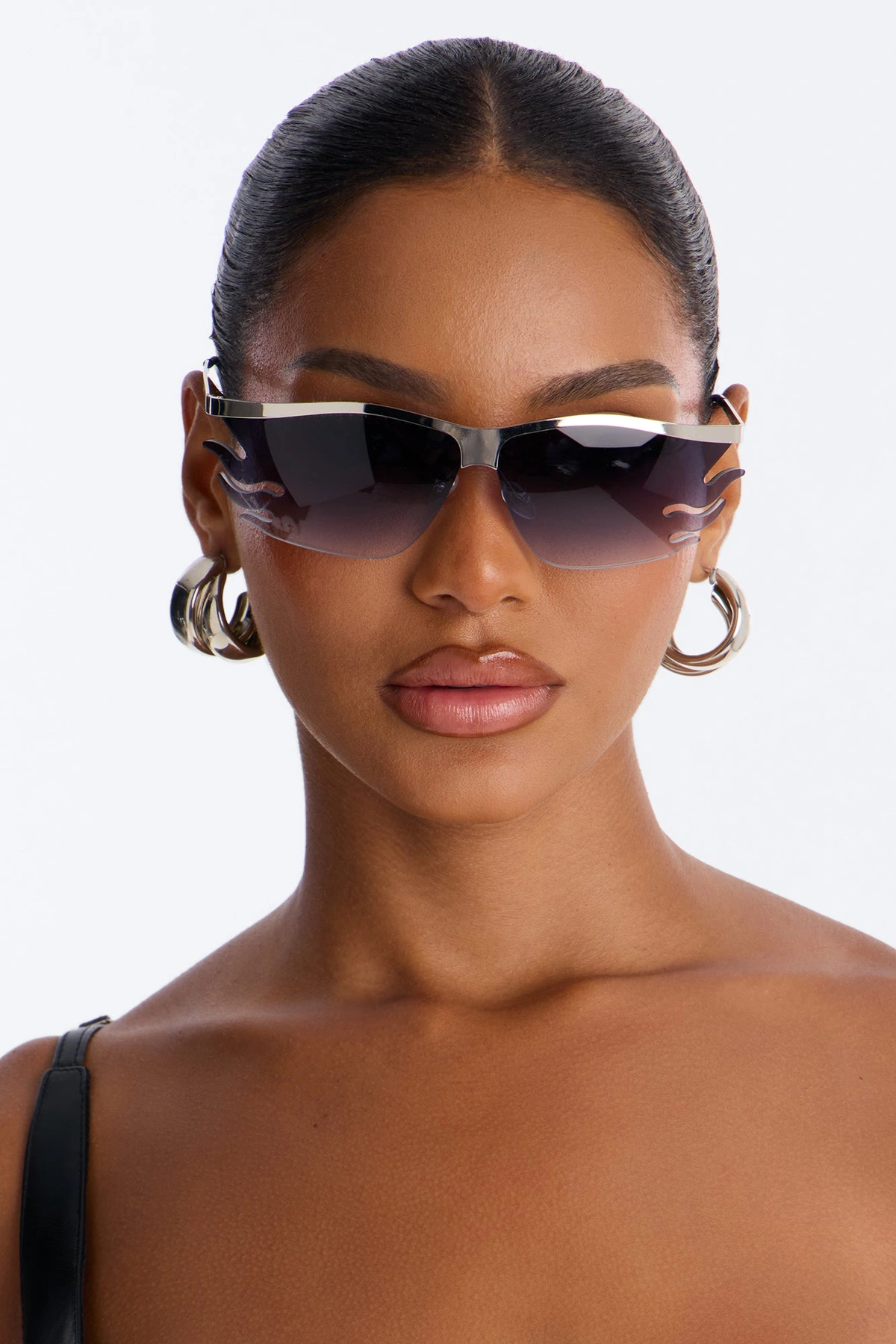 Burning Bright Sunglasses - Black — Preto