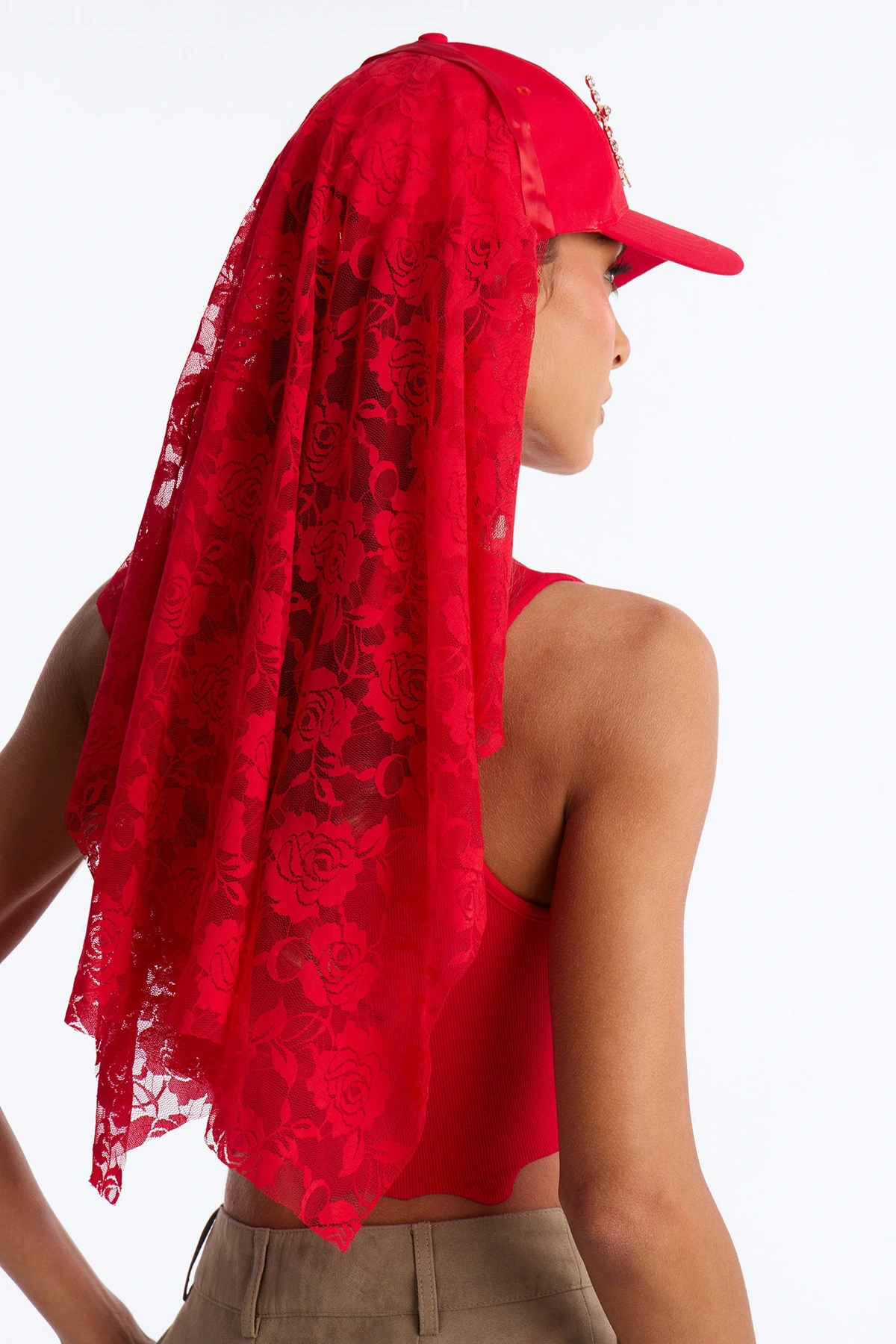 On Tour In LA Baseball Hat - Red — Vermelho