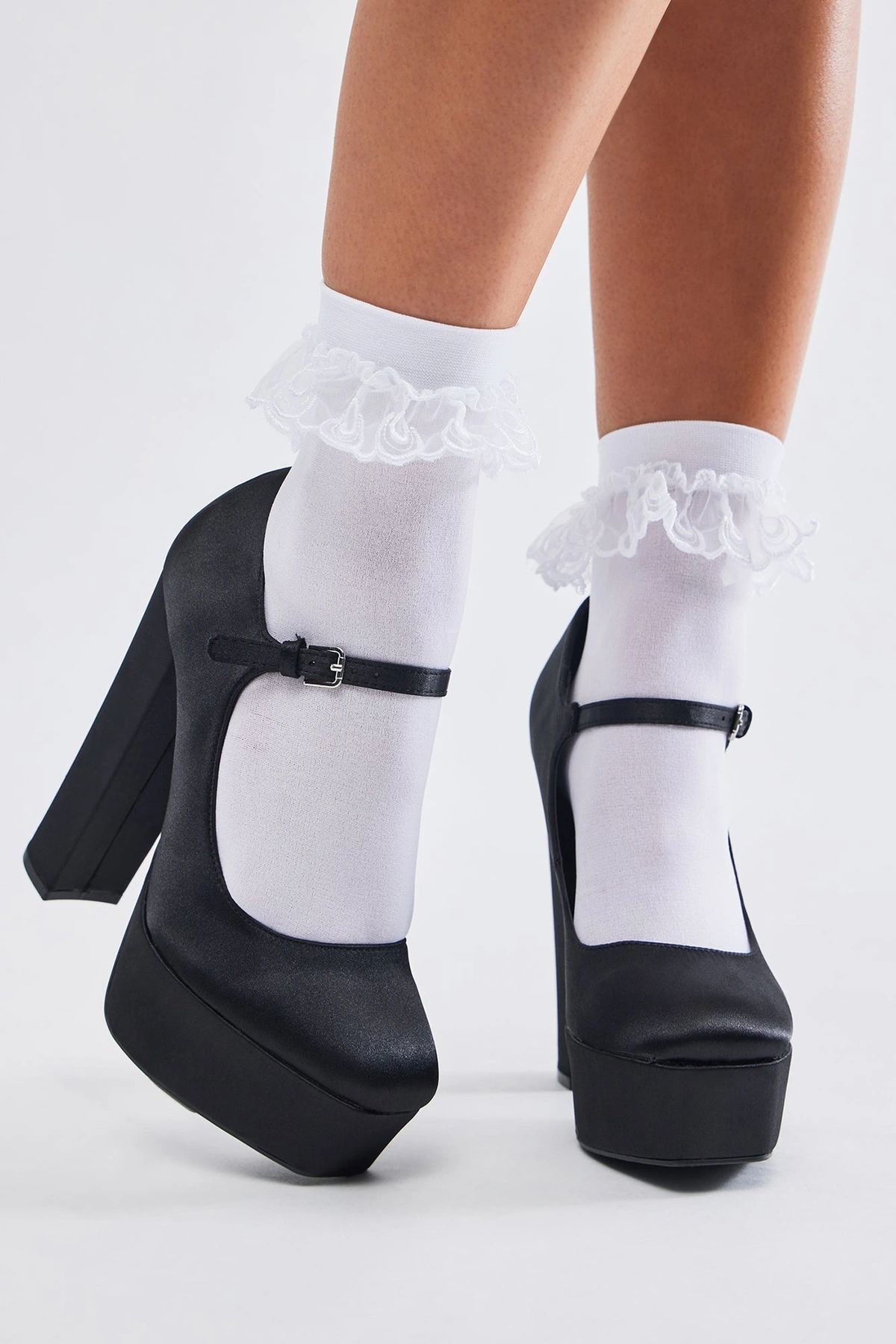 Oh So Chic Socks - White — Branco