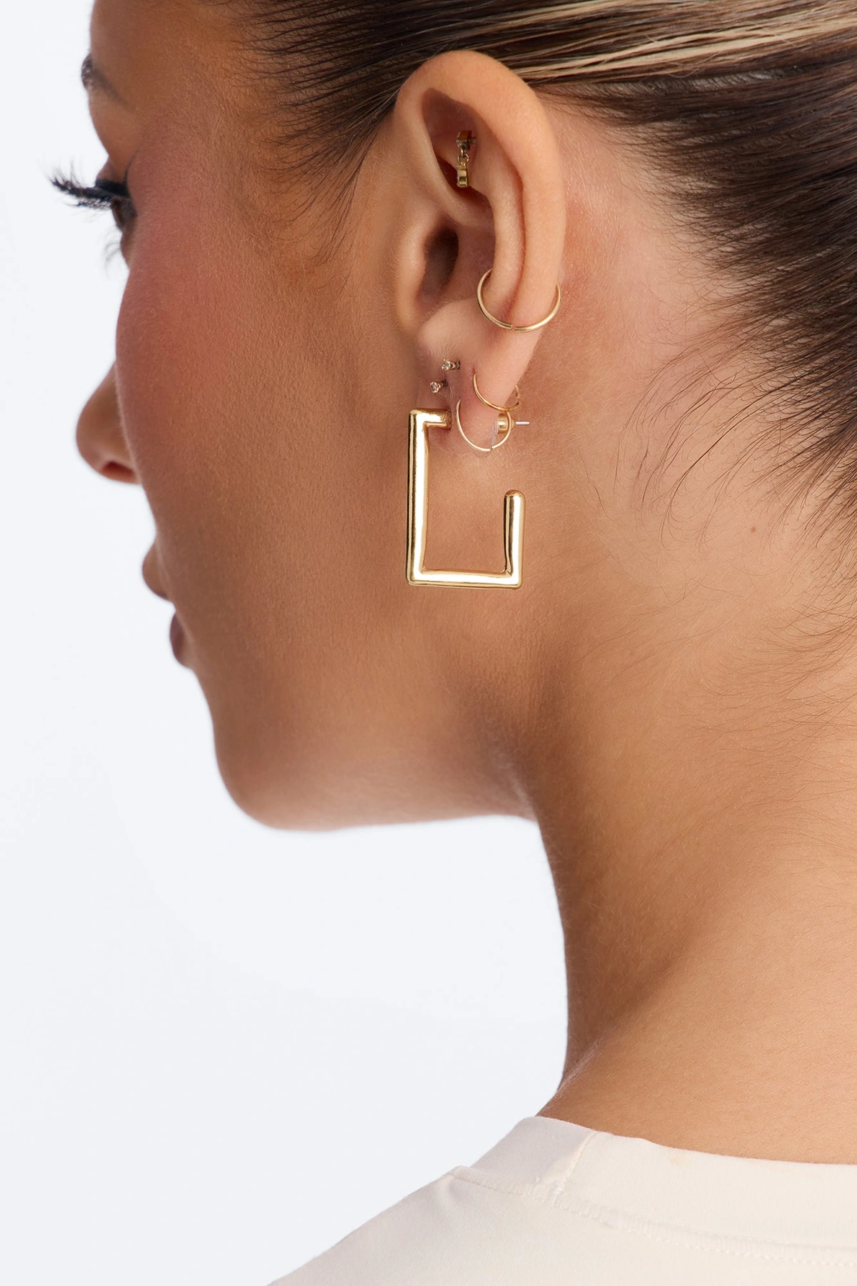 Be There Drop Earrings - Gold — Dourado