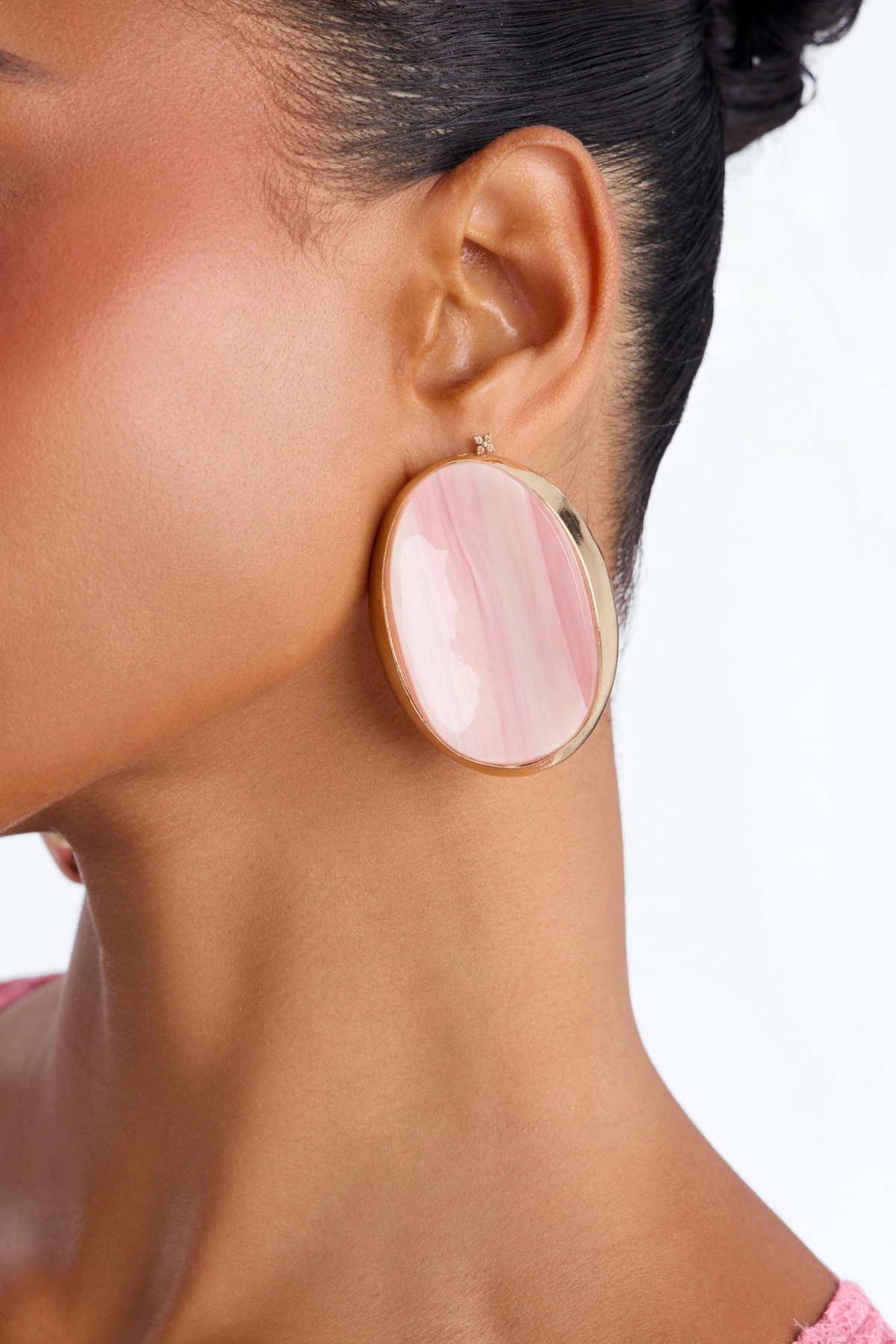 Girls Need Love Earrings - Gold/Pink — Dourado/Rosa