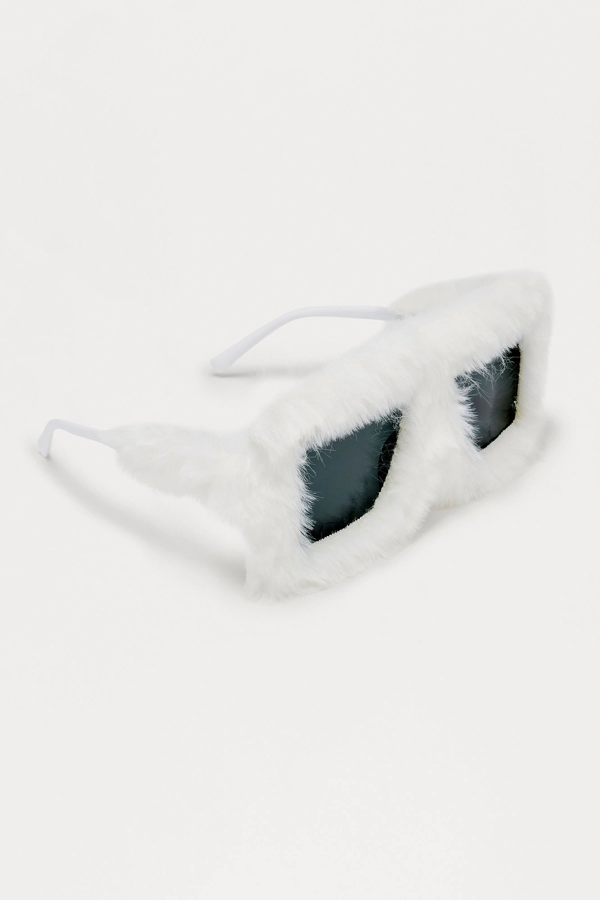 Fur Sight Sunglasses - White — Branco