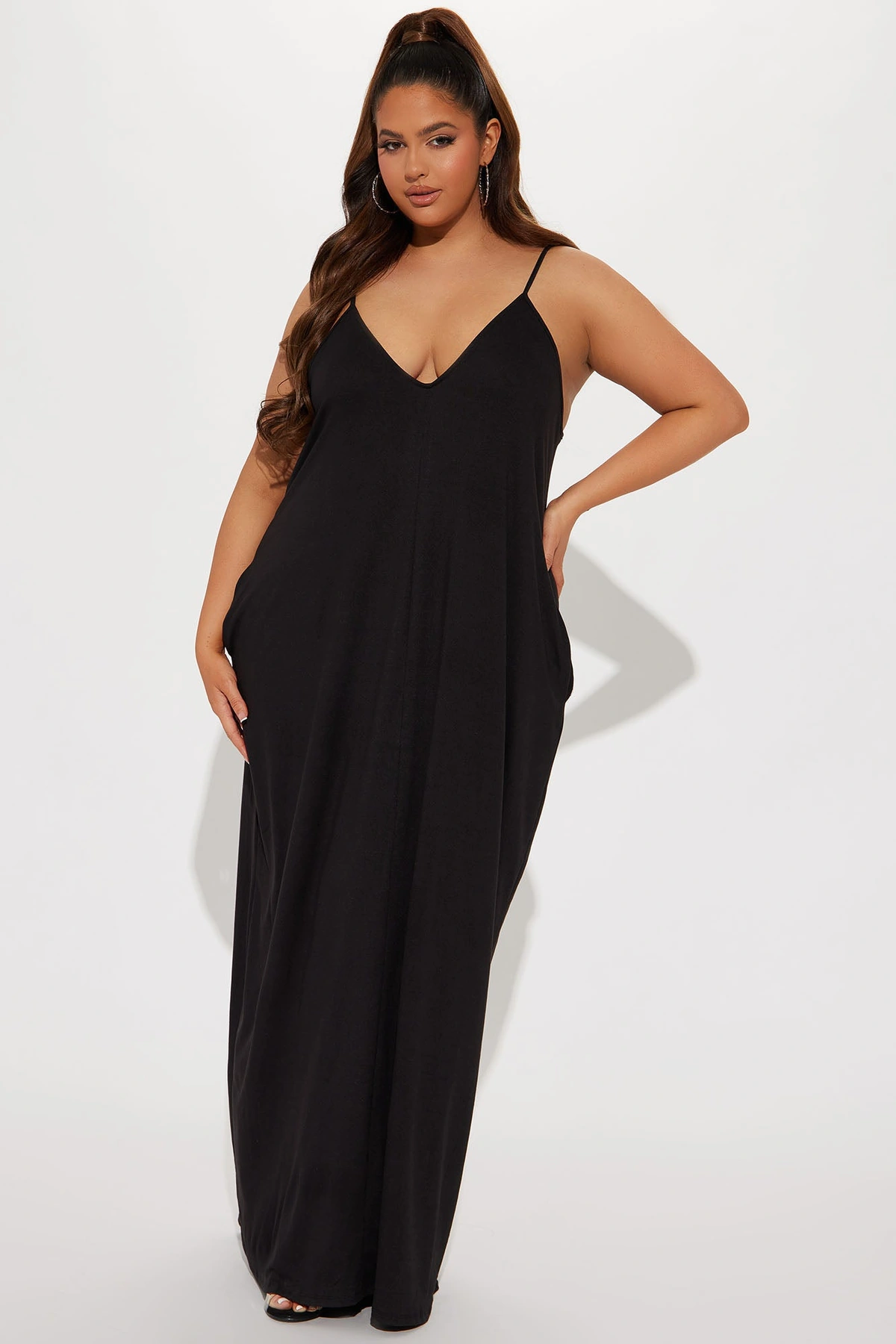 Simple Saturday Maxi Dress - Black — Preto