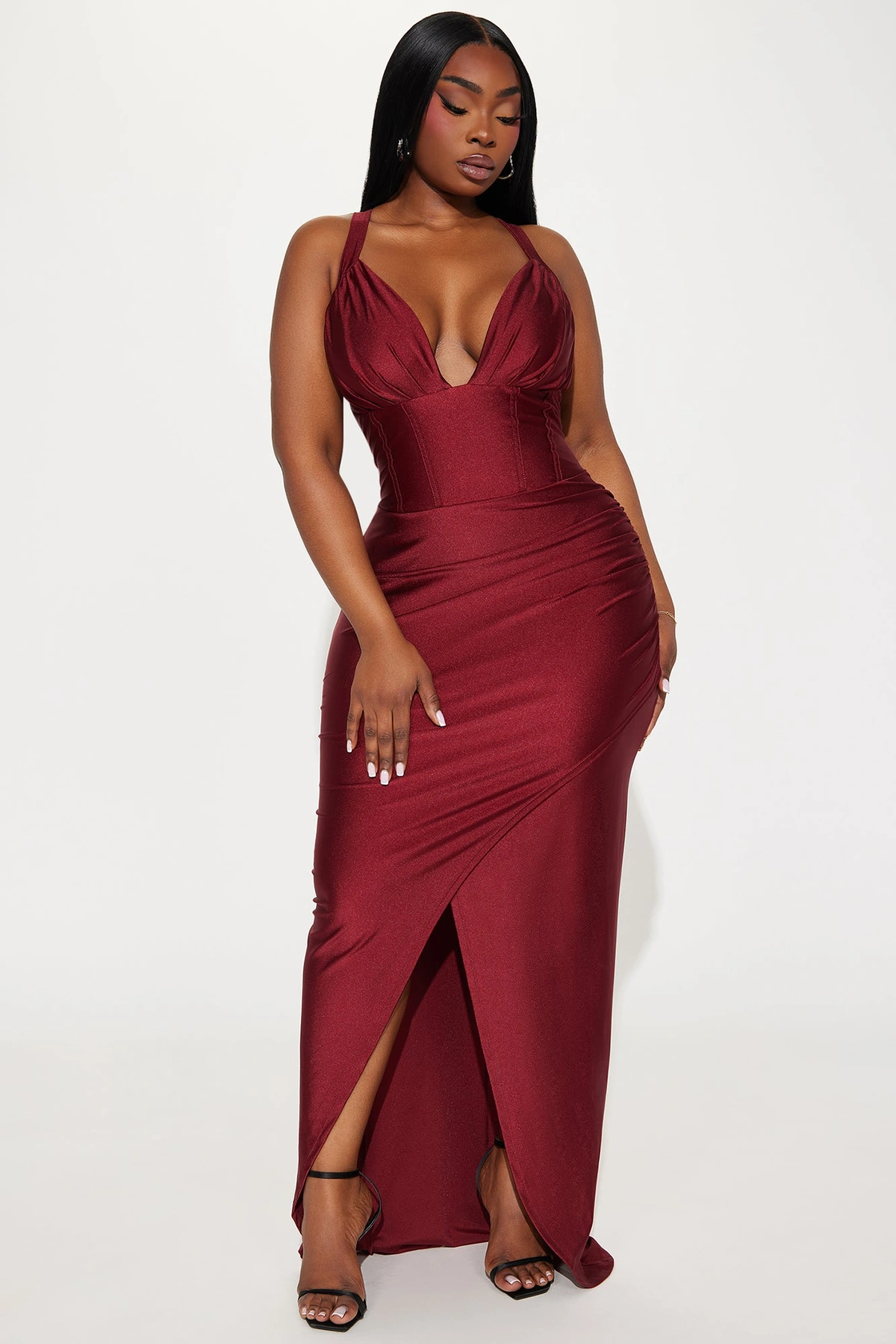 On Scene Maxi Dress - Burgundy — Bordô