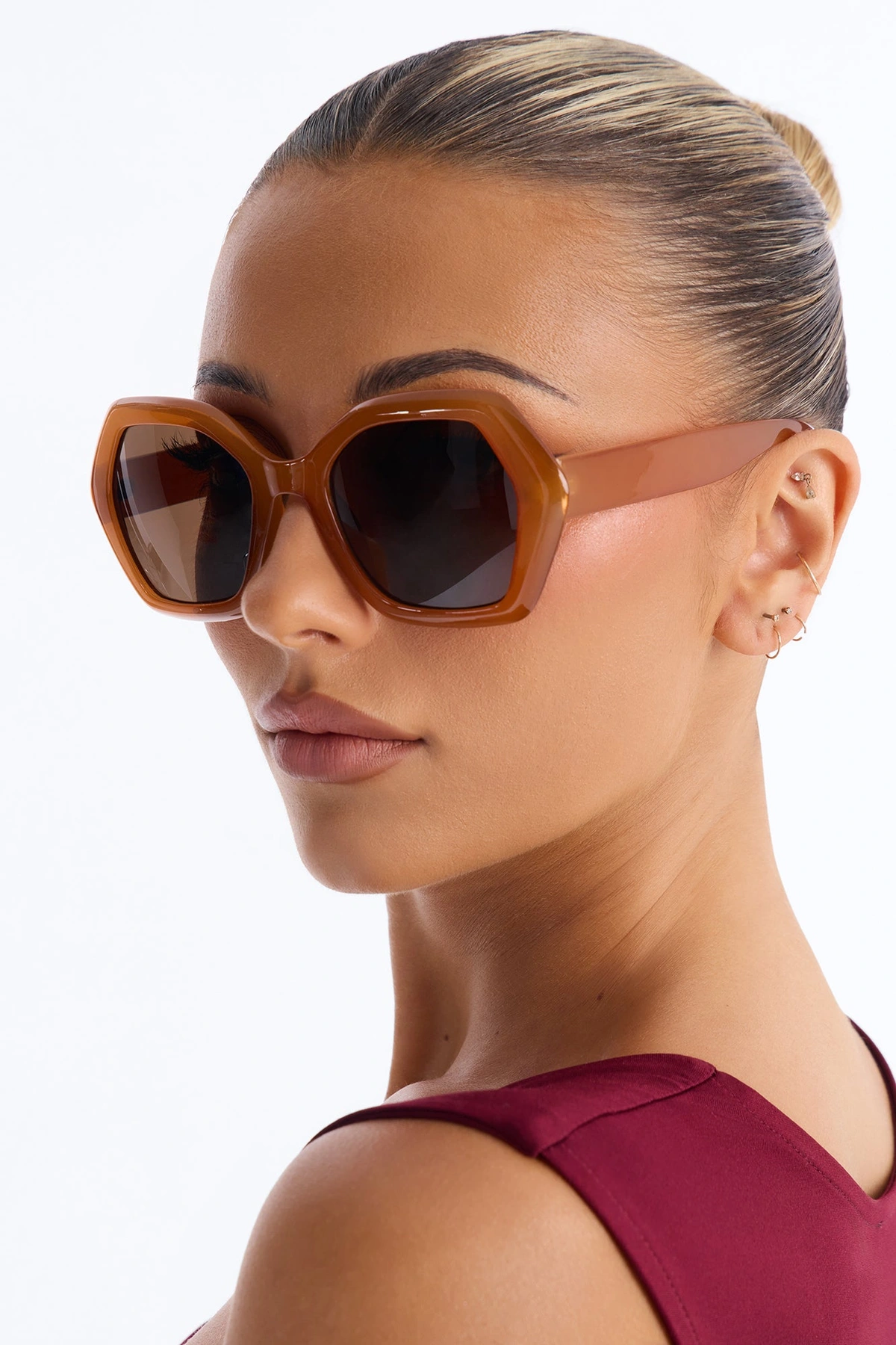 Different Vision Sunglasses - Brown — Castanho