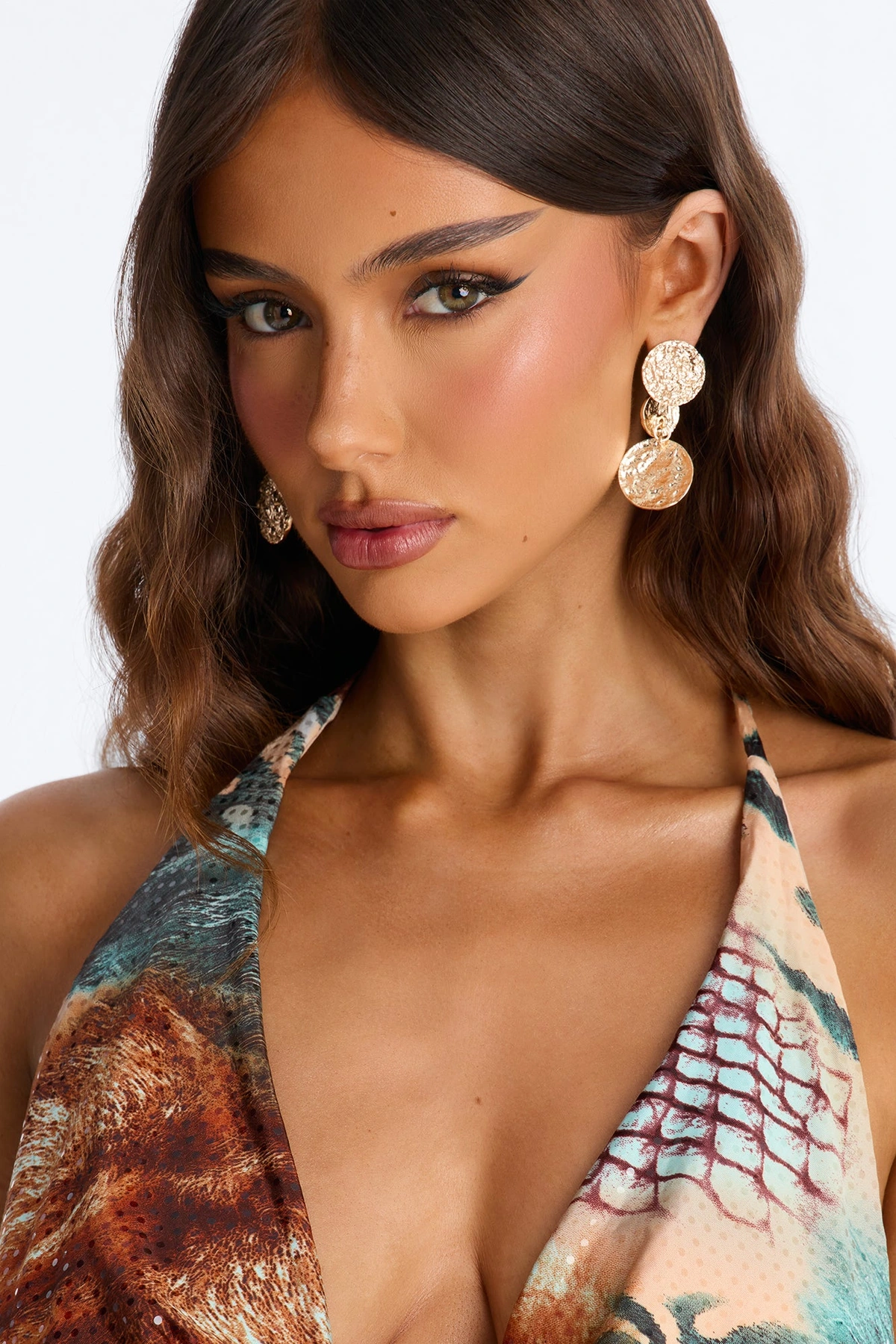 Drop Them Textured Drop Earrings - Gold — Dourado