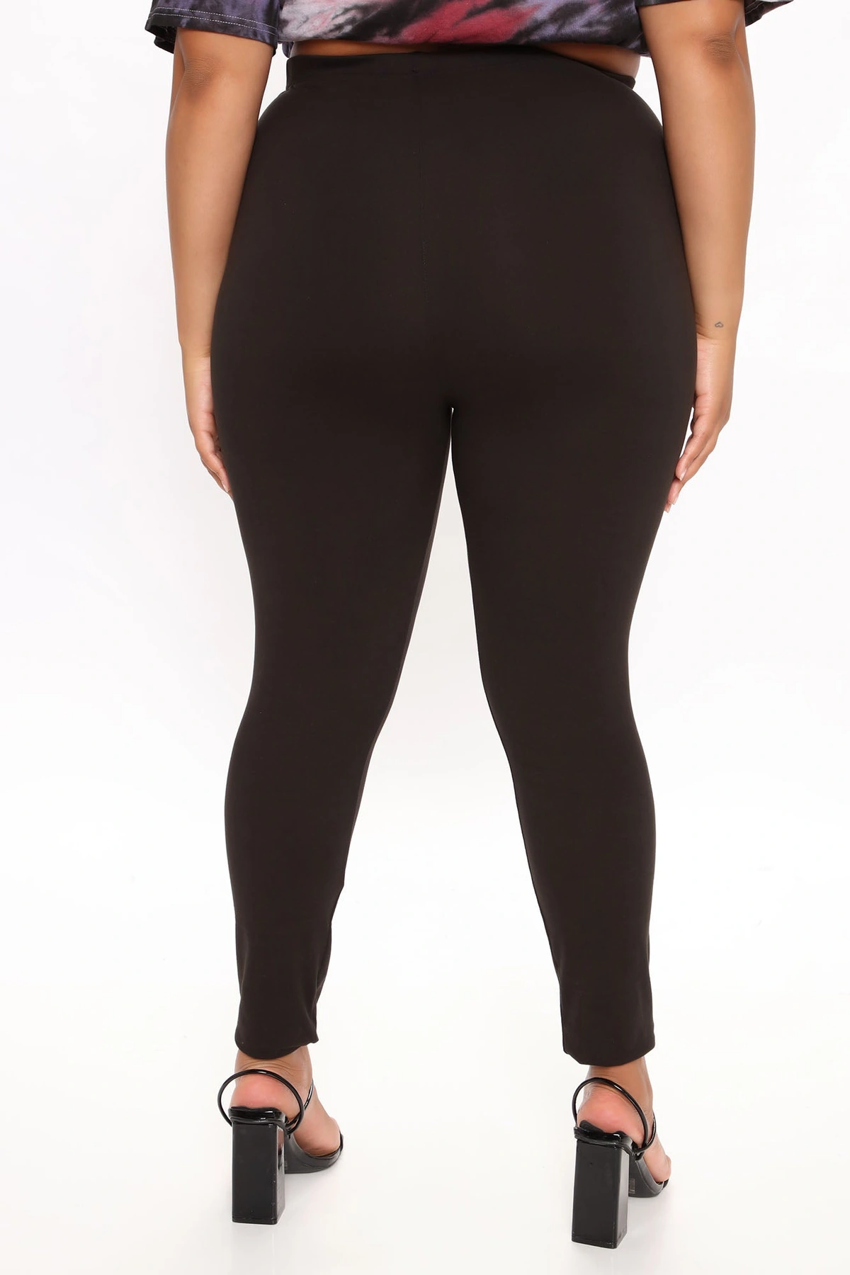 Almost Every Day Leggings - Black — Preto