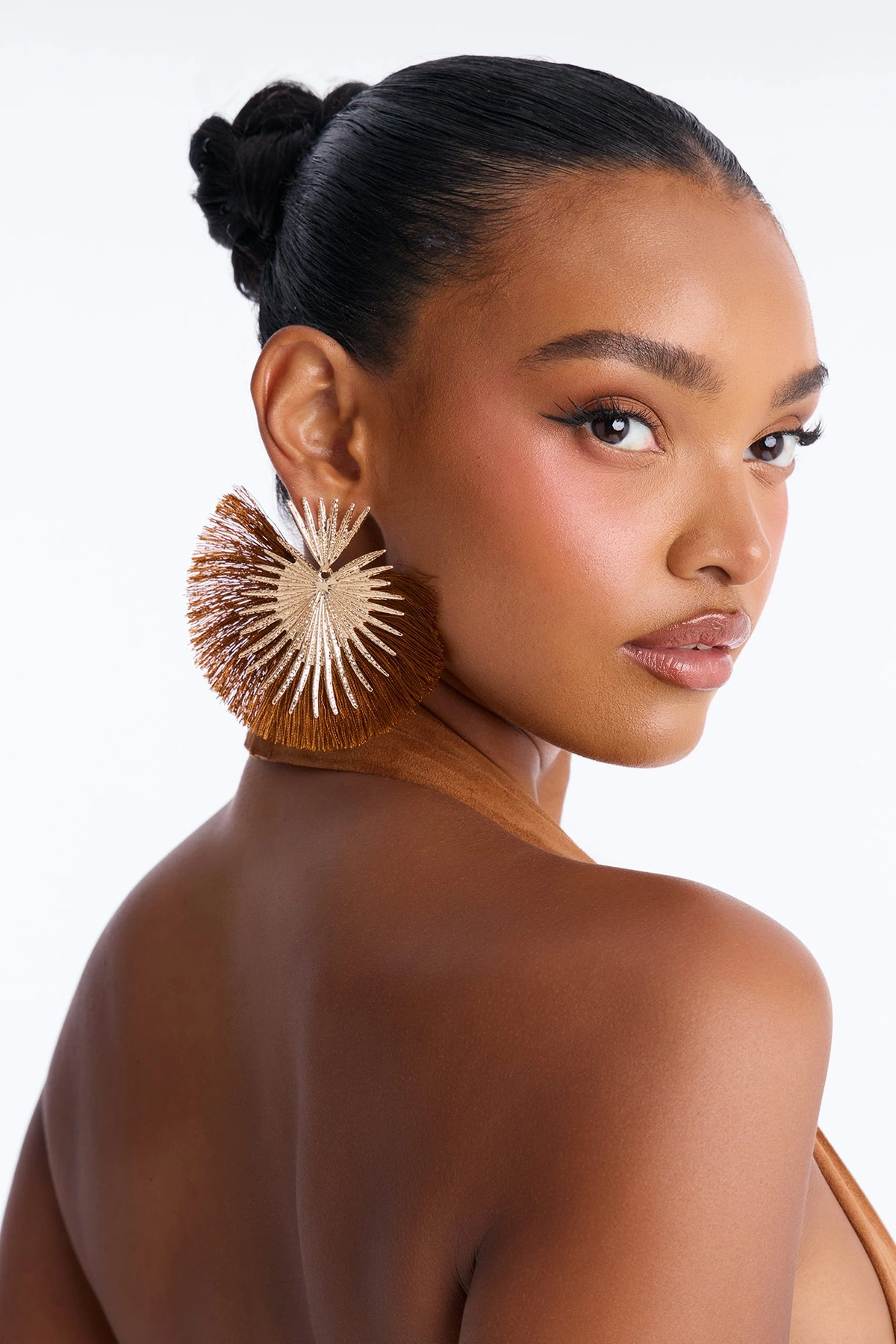 Heart Of Fringe Earrings - Gold/Brown — Dourado/Castanho