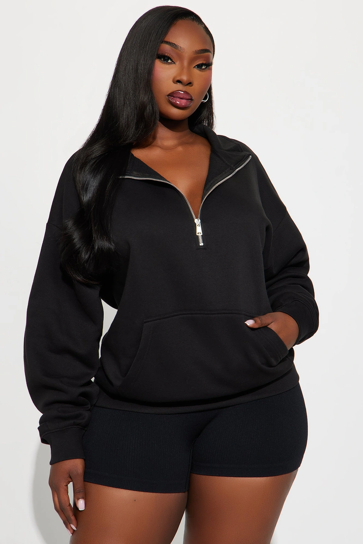 Stole My Ex Boyfriend's Oversized Quarter Zip Sweatshirt - Black — Preto