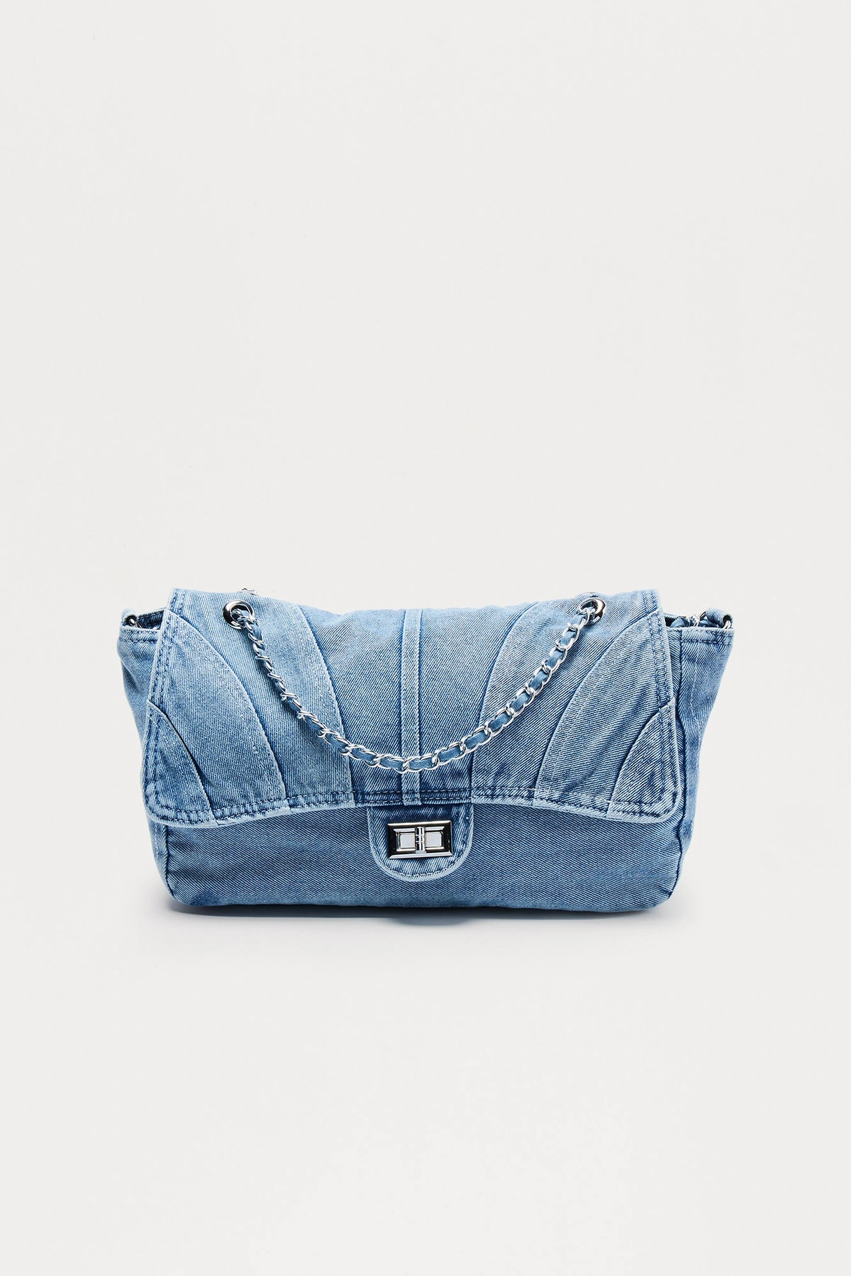 Never Fading Denim Handbag - Light Wash — Ganga de lavagem clara