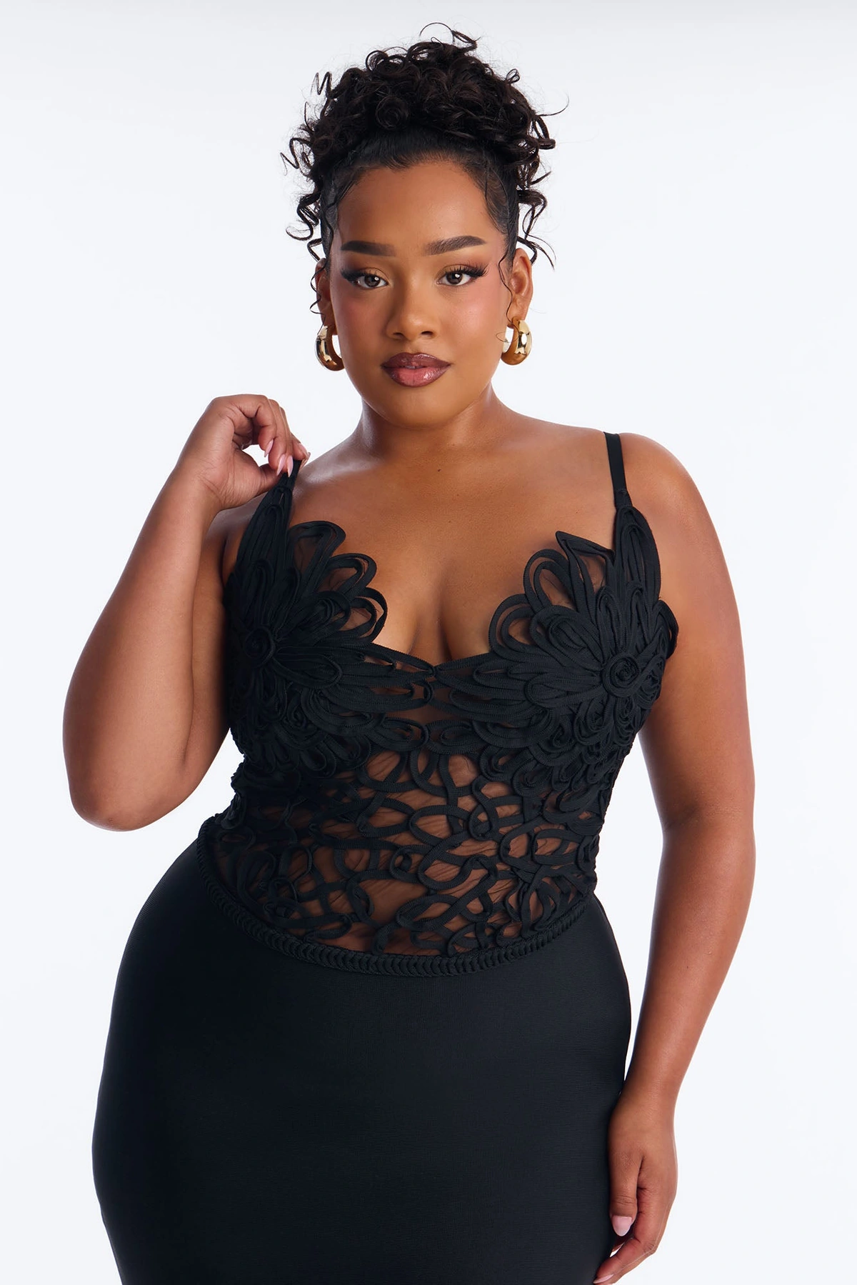 Monique Bandage Mermaid Midi Dress - Black — Preto
