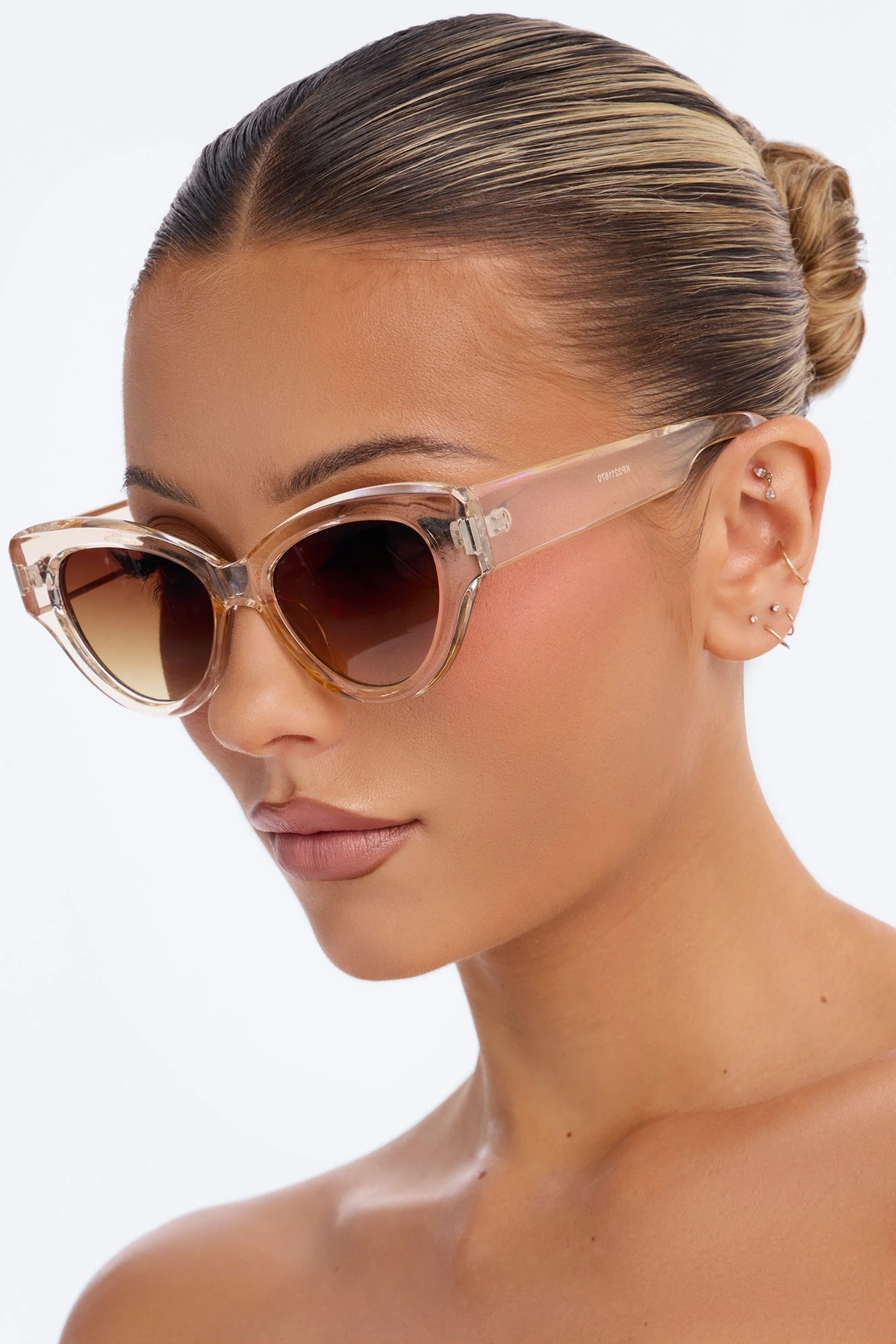 Beach Front Escape Sunglasses - Peach — Peach