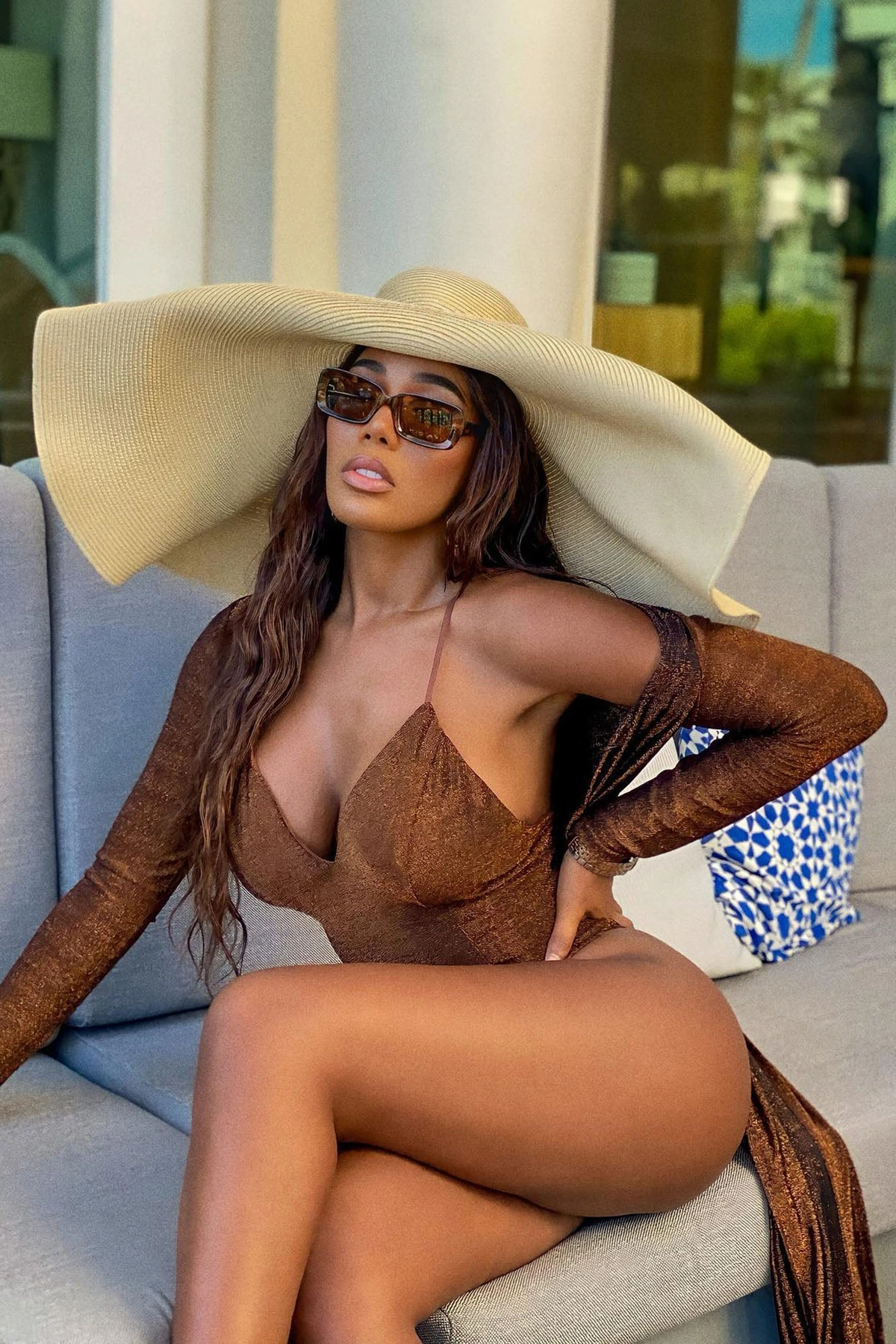 So Extra Oversized Floppy Hat - Beige — Bege