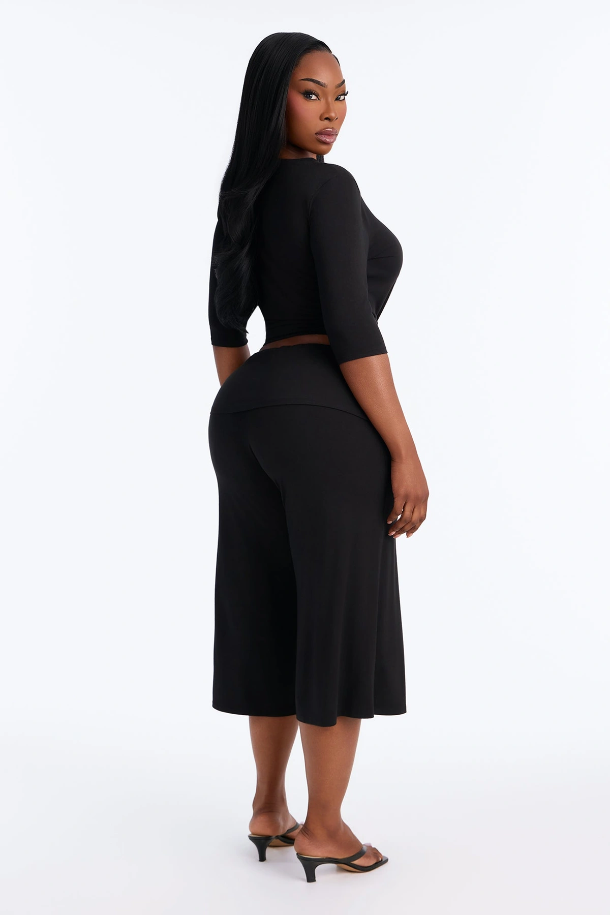 Kyla Foldover Gaucho Pant Set - Black — Preto