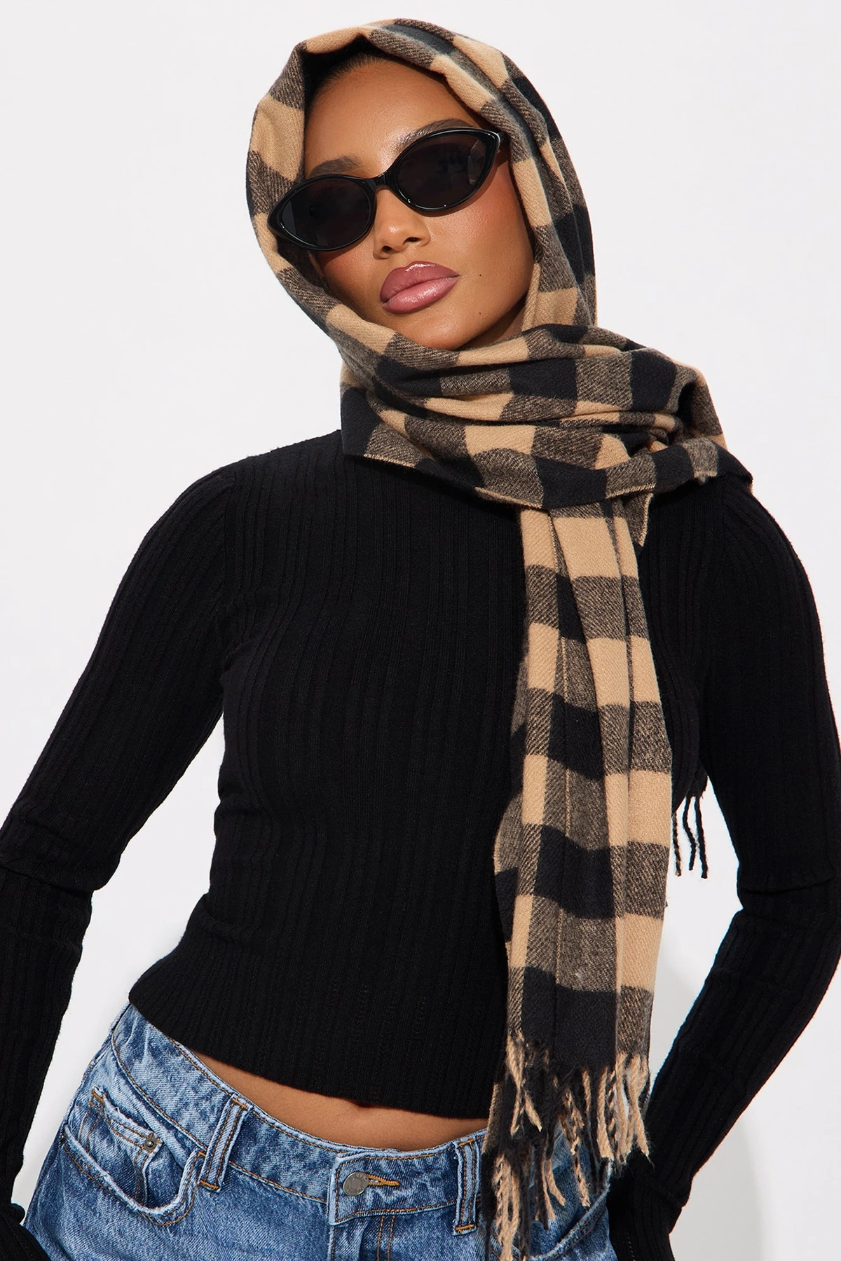 Caught Off Guard Plaid Scarf - Brown — Castanho
