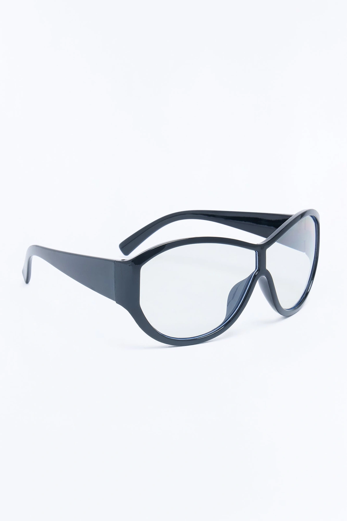 Always On The Look Out Glasses - Black — Preto