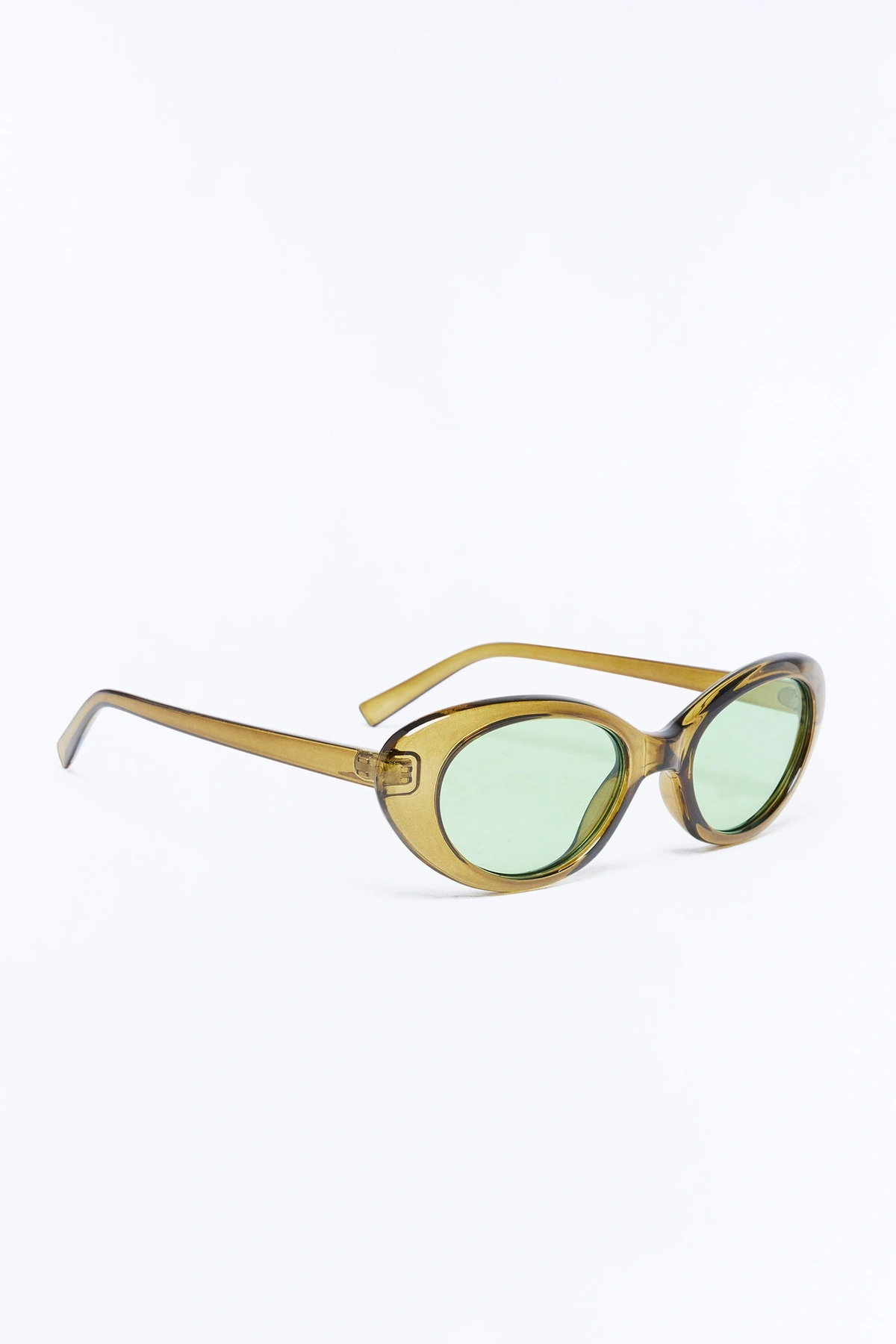Looking Like A Lady Sunglasses - Green — Verde