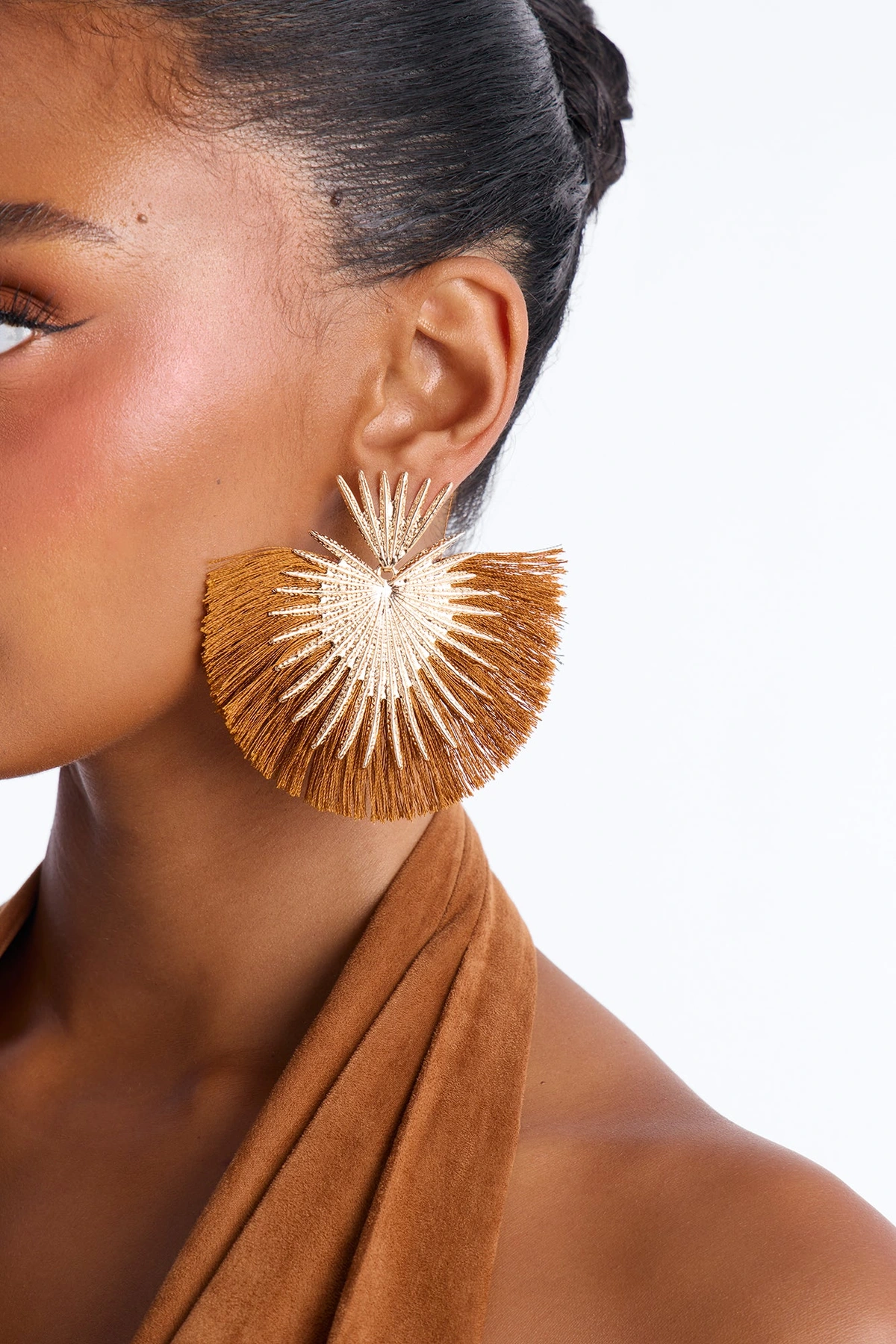 Heart Of Fringe Earrings - Gold/Brown — Dourado/Castanho