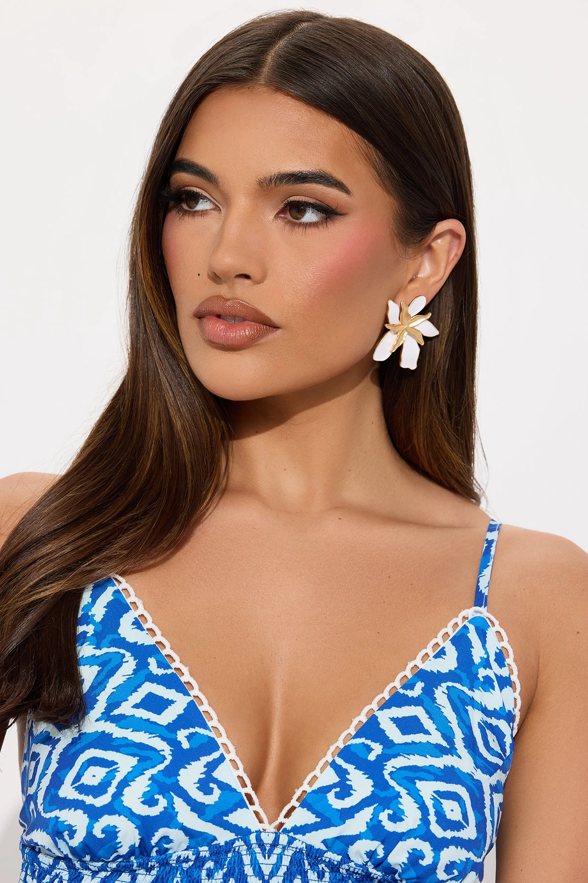 Shining Lotus Earrings - White/Gold — Branco/Dourado