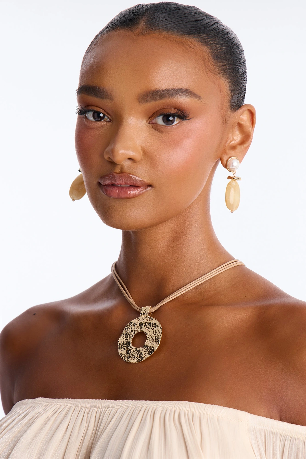 Day Dreaming Cord Necklace - Gold/combo — Dourado/combinação