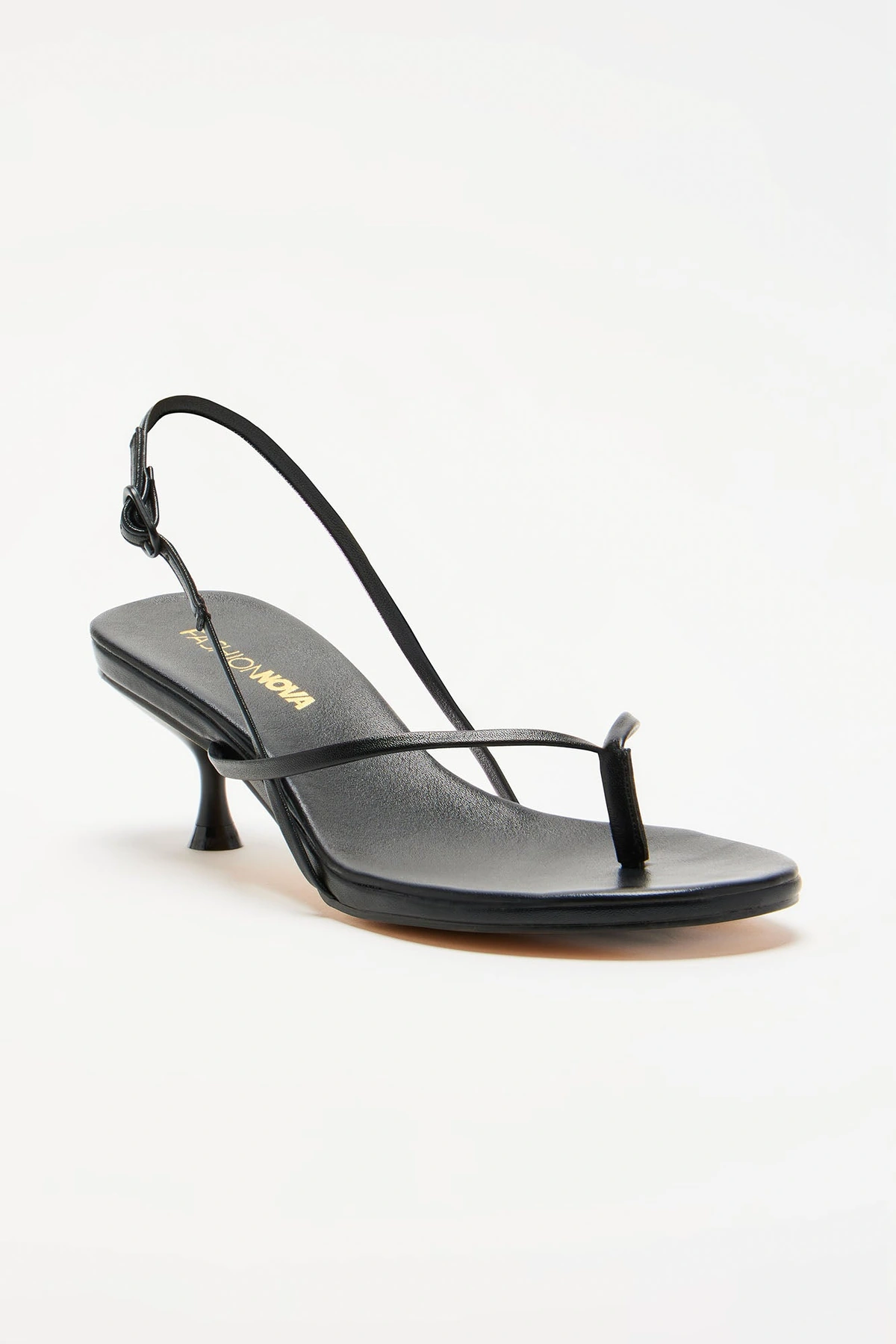 Looking Fab Kitten Heels - Black — Preto