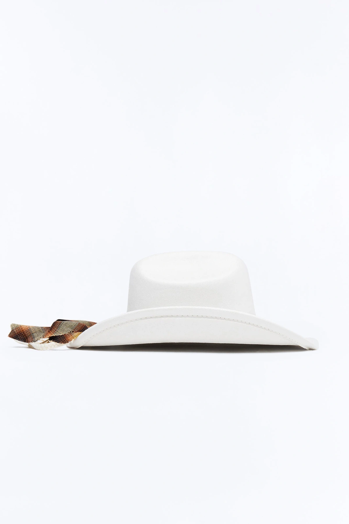 Saddle Up Faux Suede Braided Cowboy Hat - Ivory — Marfim