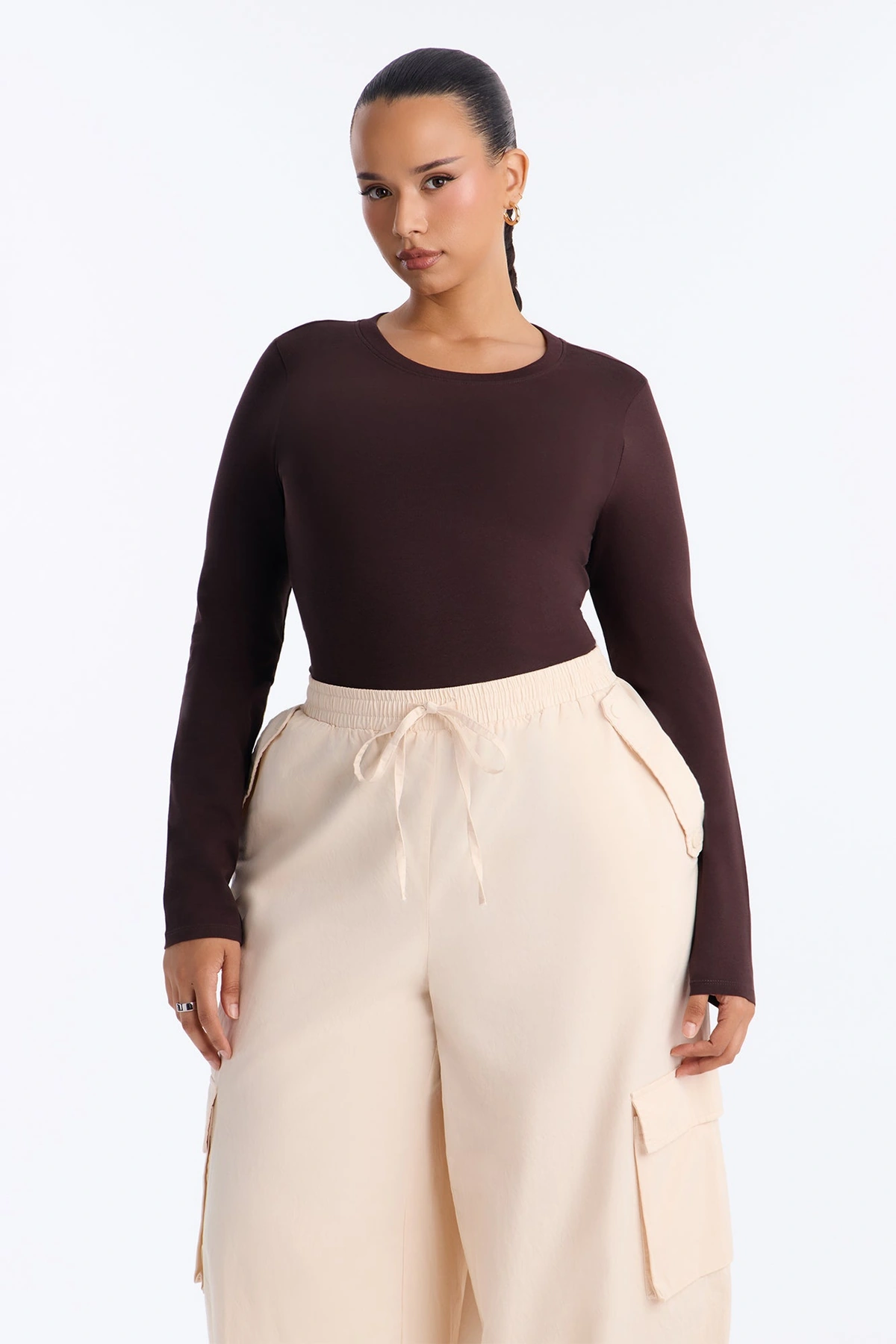 Sabrina Long Sleeve Tee - Dark Brown — escuro Castanho