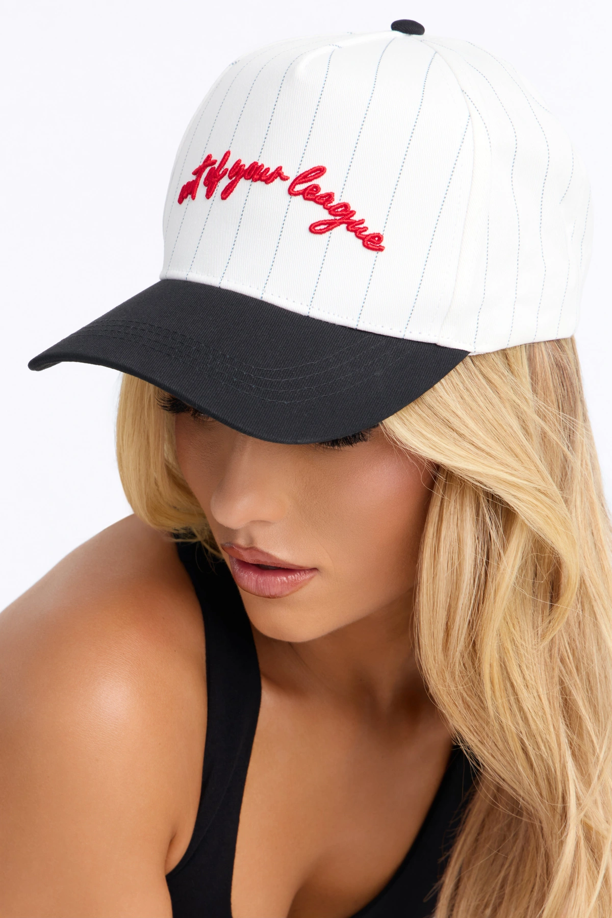 Out Of Your League Baseball Hat - White/combo — Branco/combinação