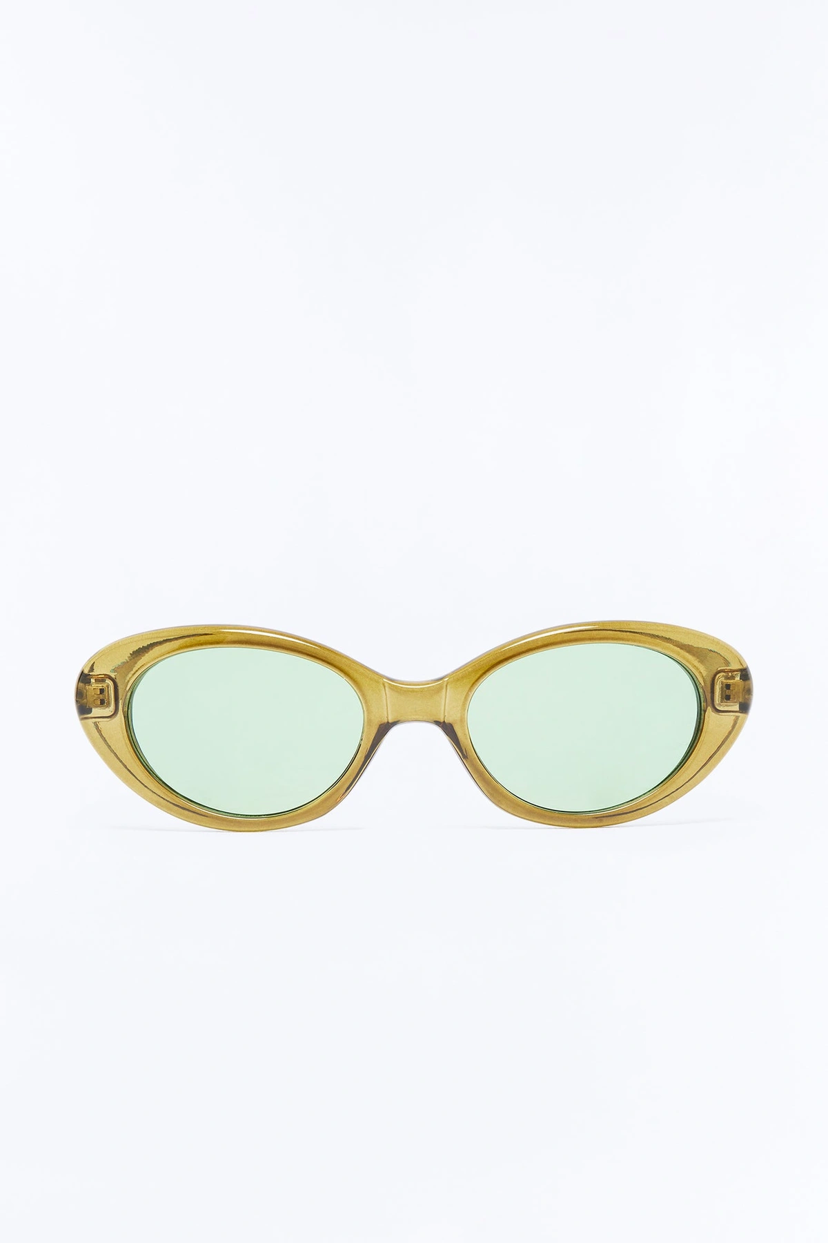 Looking Like A Lady Sunglasses - Green — Verde