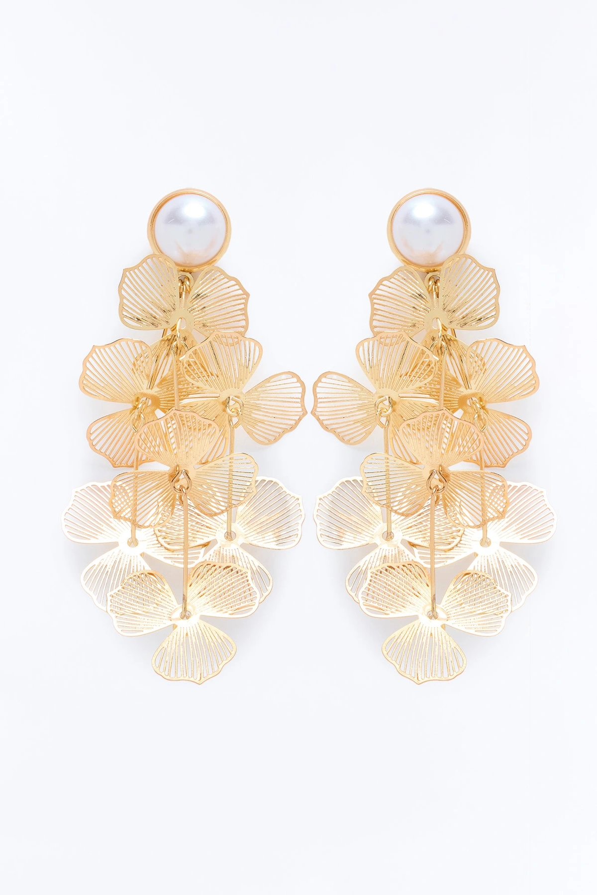 Calm Breeze Drop Earrings - Gold — Dourado