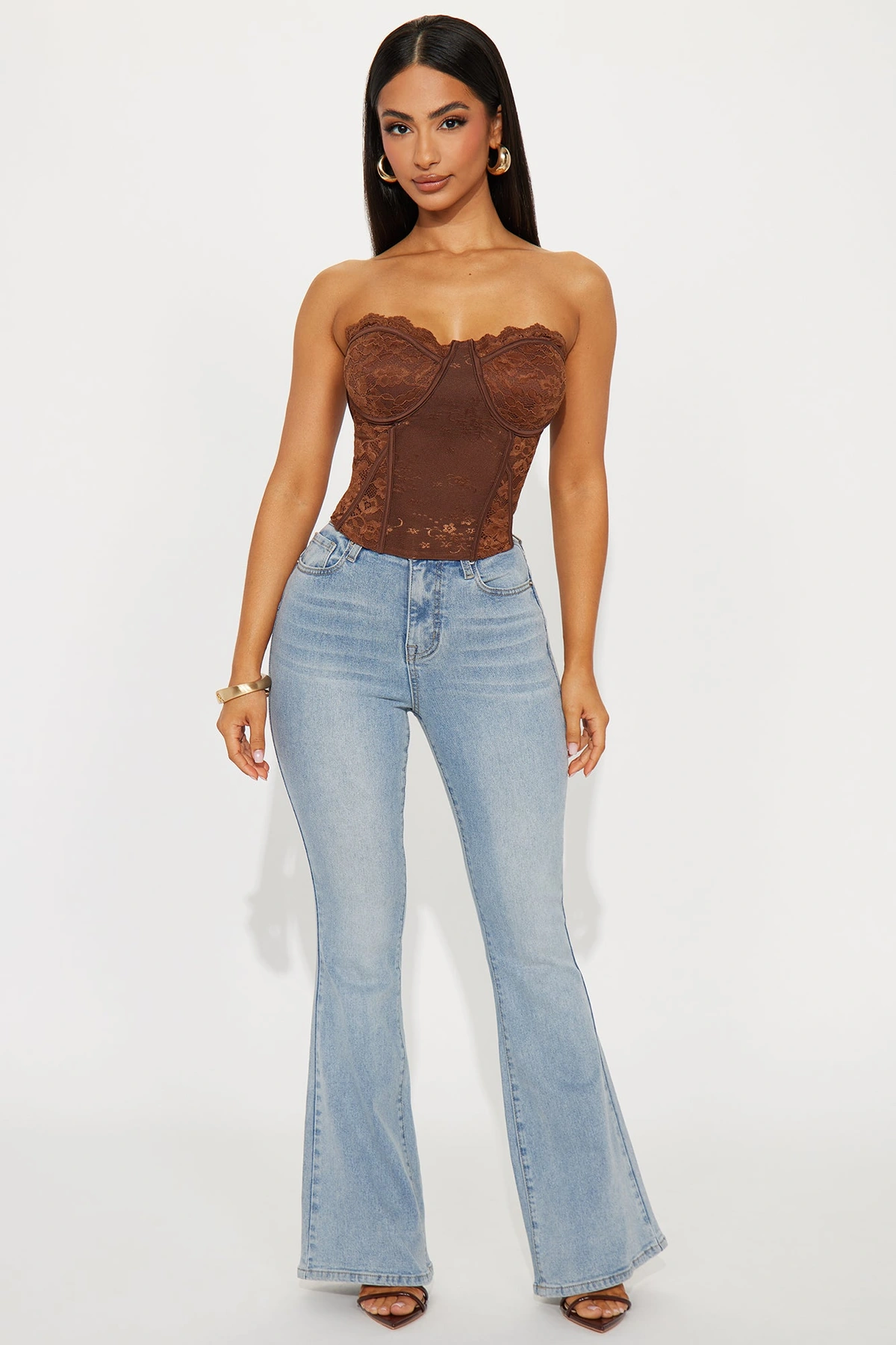 Petite San Diego Sculpting Stretch Flare Jeans - Light Wash — Ganga de lavagem clara