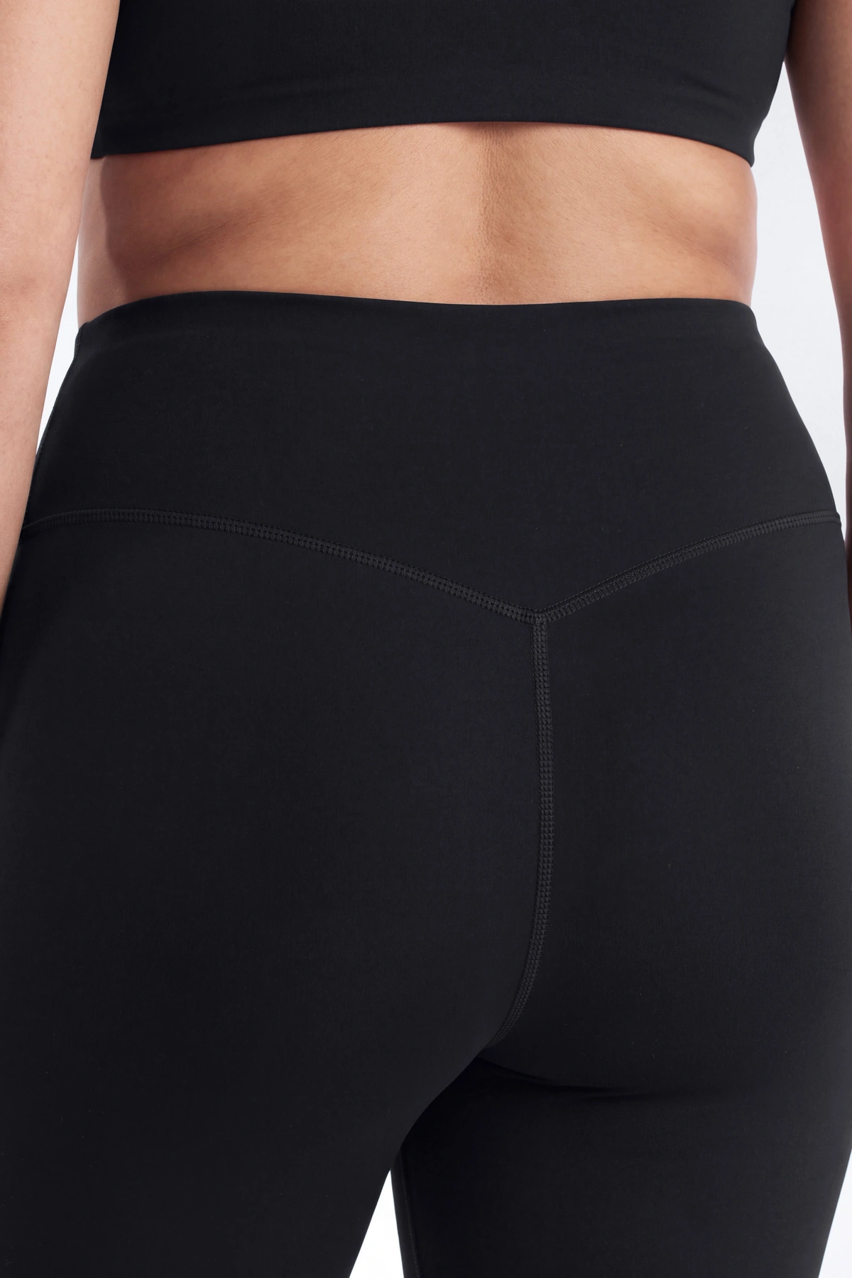 CloudForm™ 25″ High Rise Legging - Black — Preto
