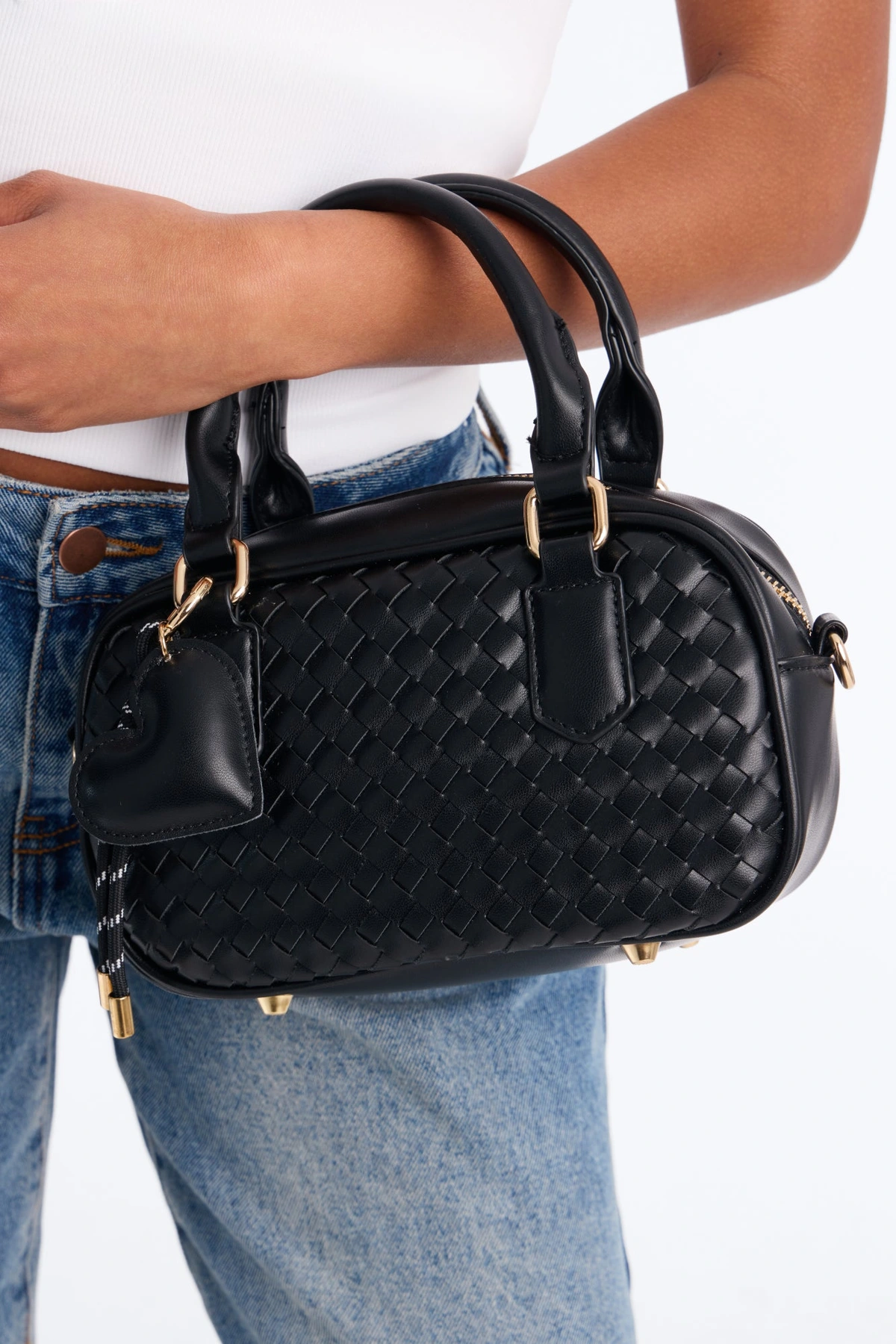 Wonder Why Faux Leather Satchel Handbag - Black — Preto