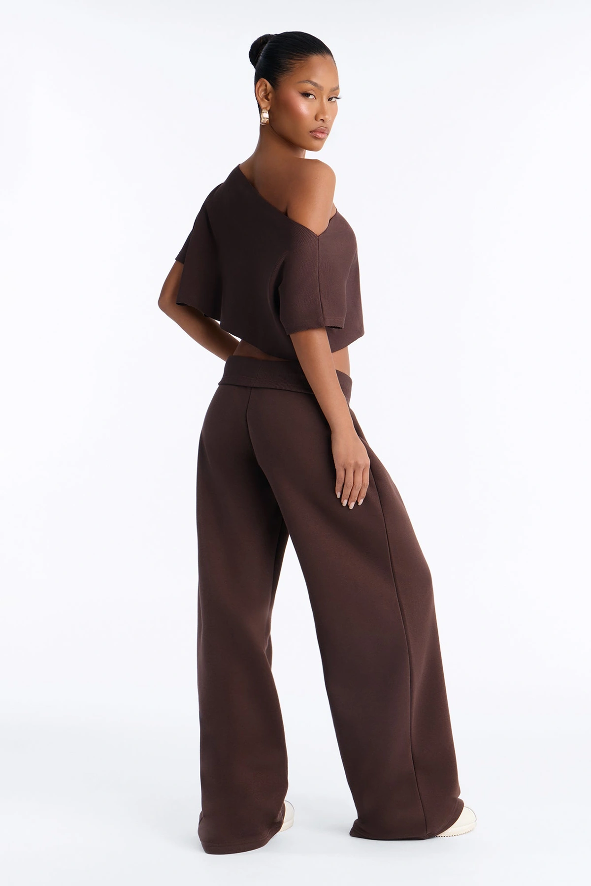 Mila Off Shoulder Top And Sweatpant Set - Chocolate — Chocolate