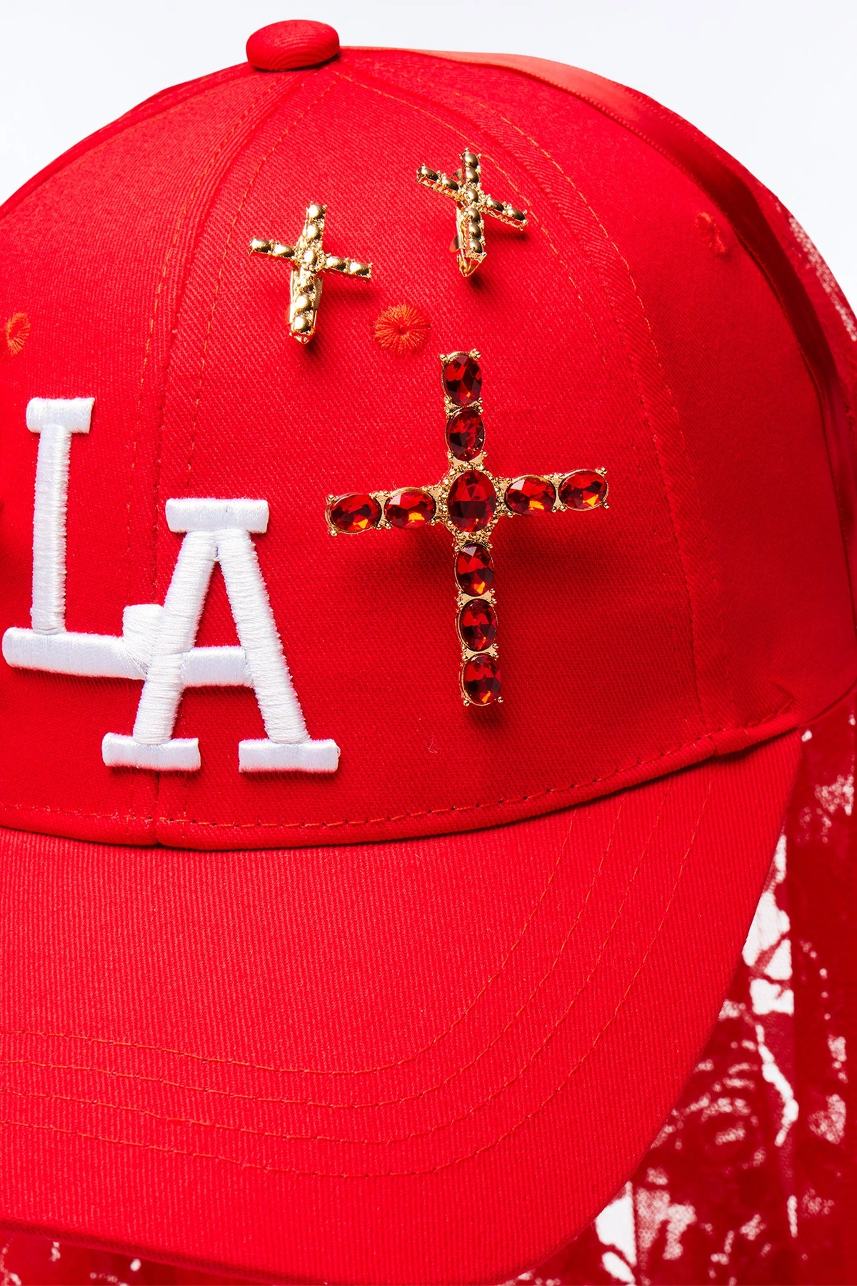 On Tour In LA Baseball Hat - Red — Vermelho