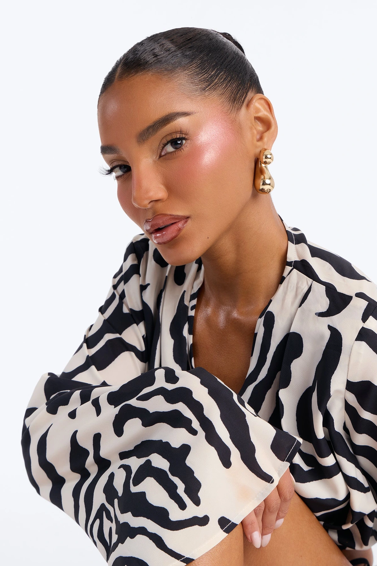 Let It Lean Hardware Drop Earrings - Gold — Dourado