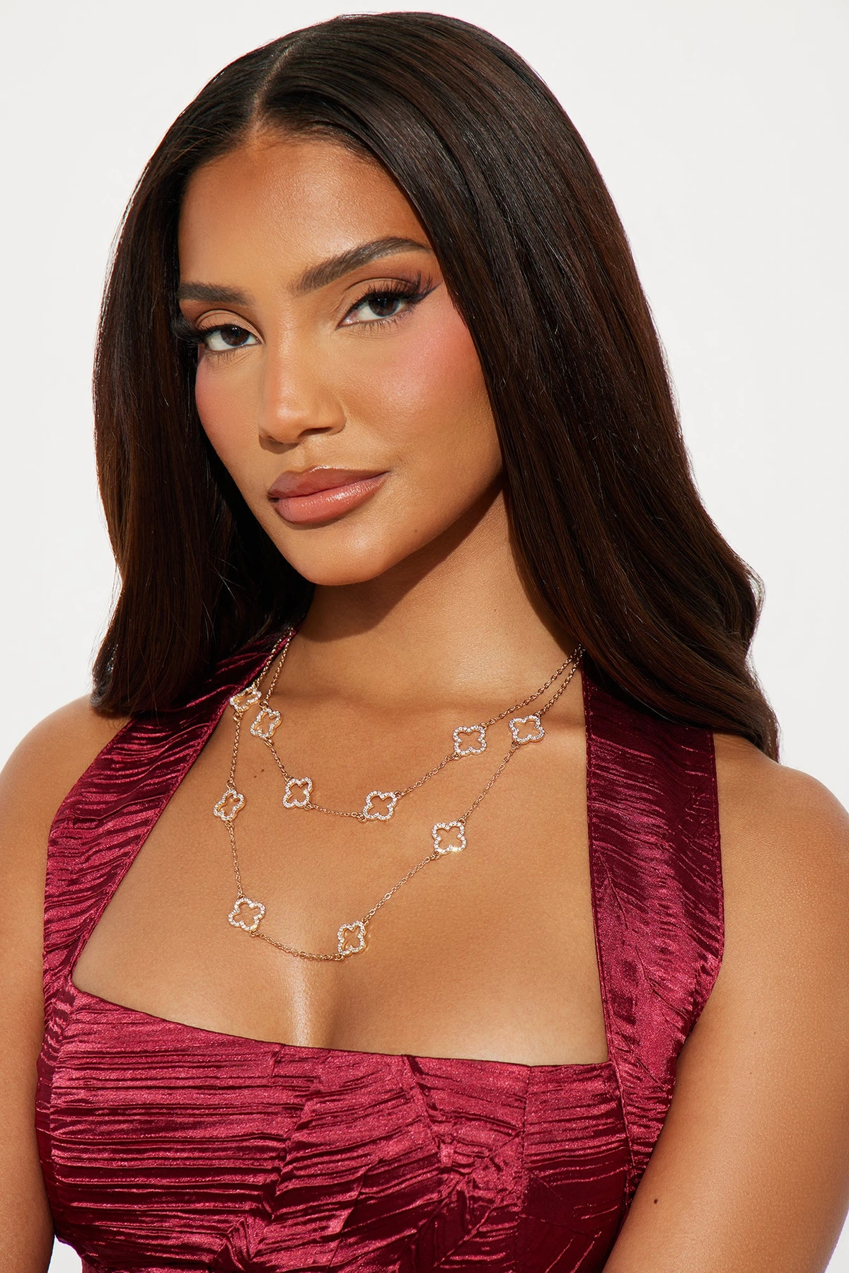 Filed Of Clovers Necklace - Gold — Dourado